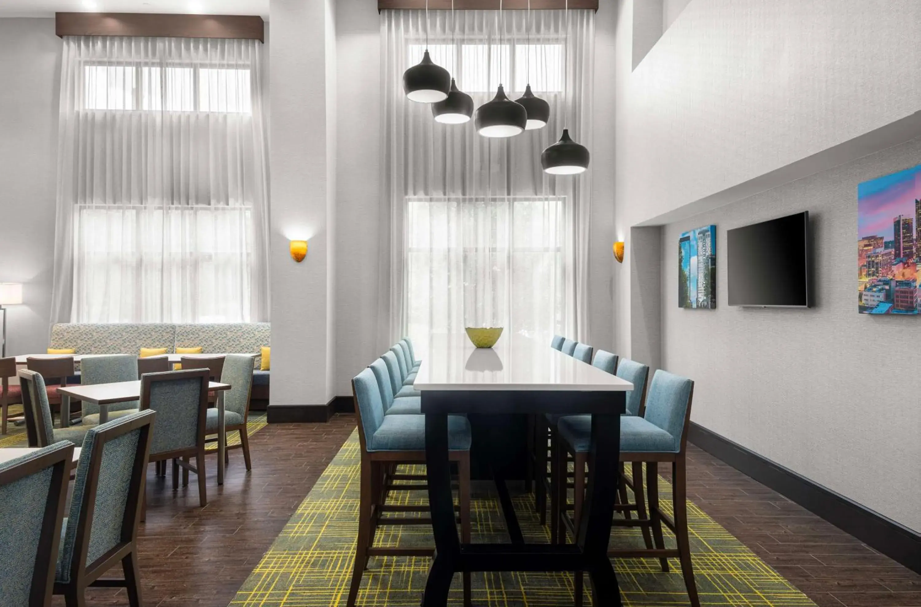 Lobby or reception in Hampton Inn & Suites Birmingham/280 East-Eagle Point Lobby or reception in Hampton Inn & Suites Birmingham/280 East-Eagle Point