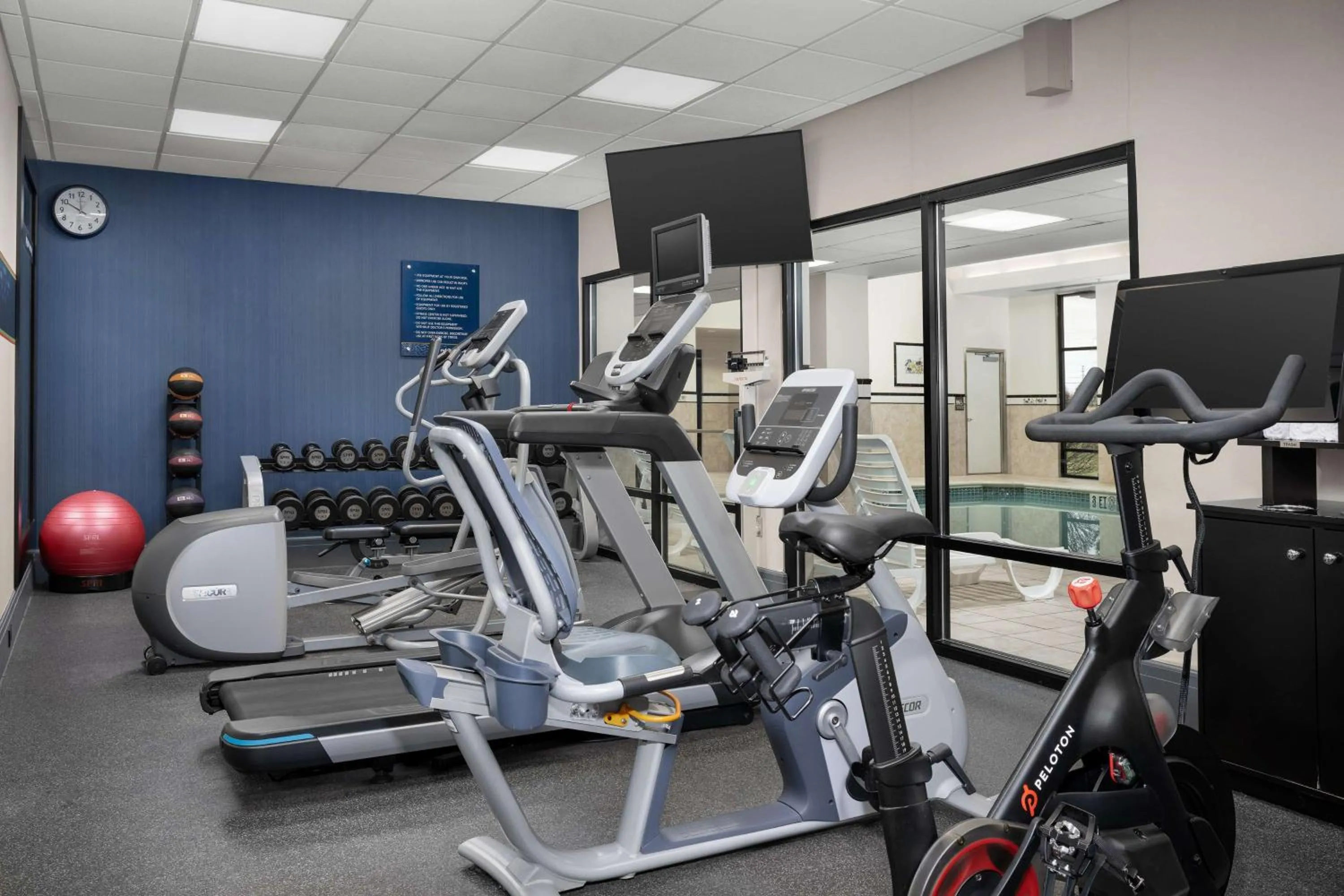 Fitness centre/facilities in Hampton Inn Easton