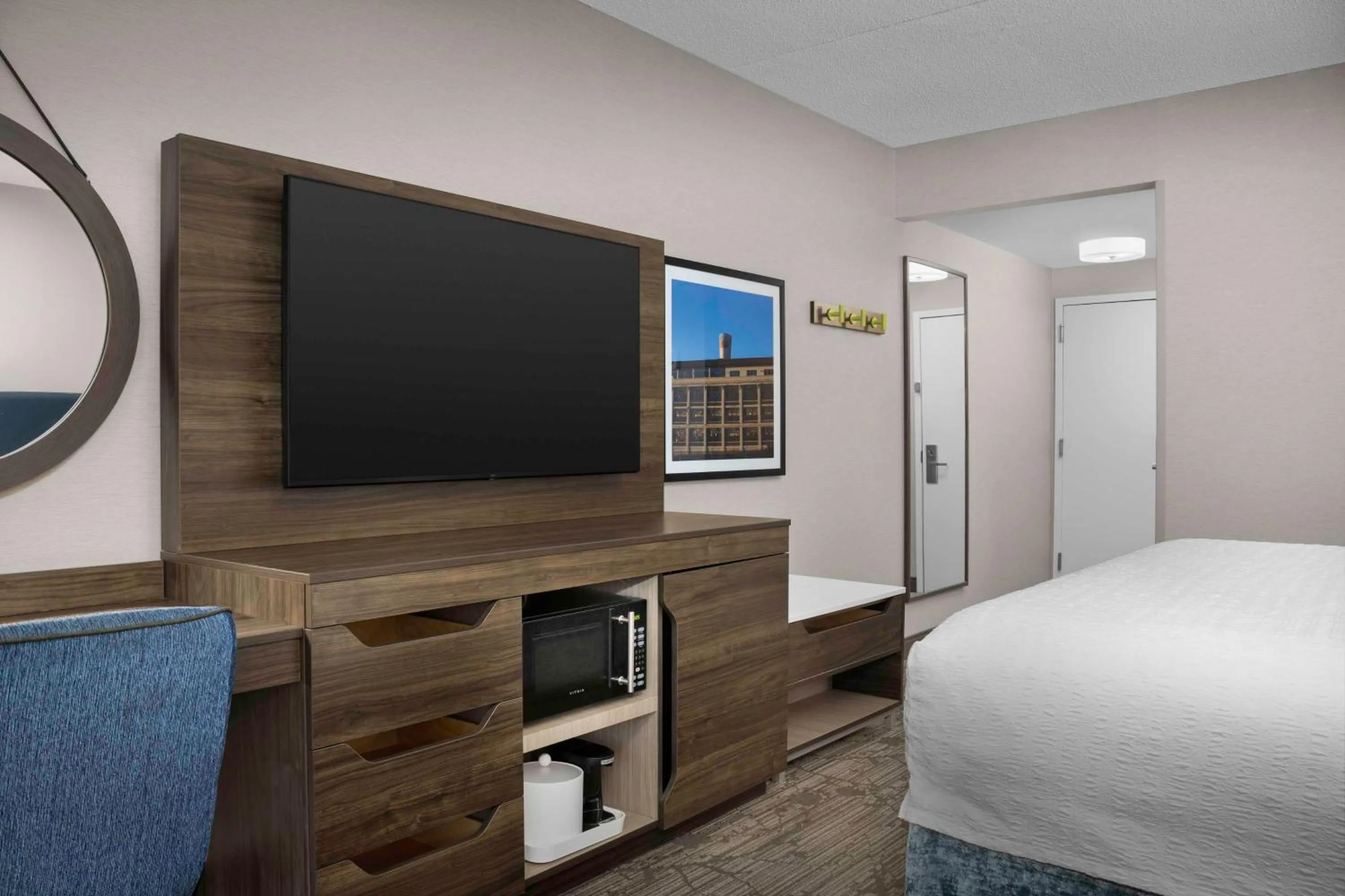 Bed in Hampton Inn Easton