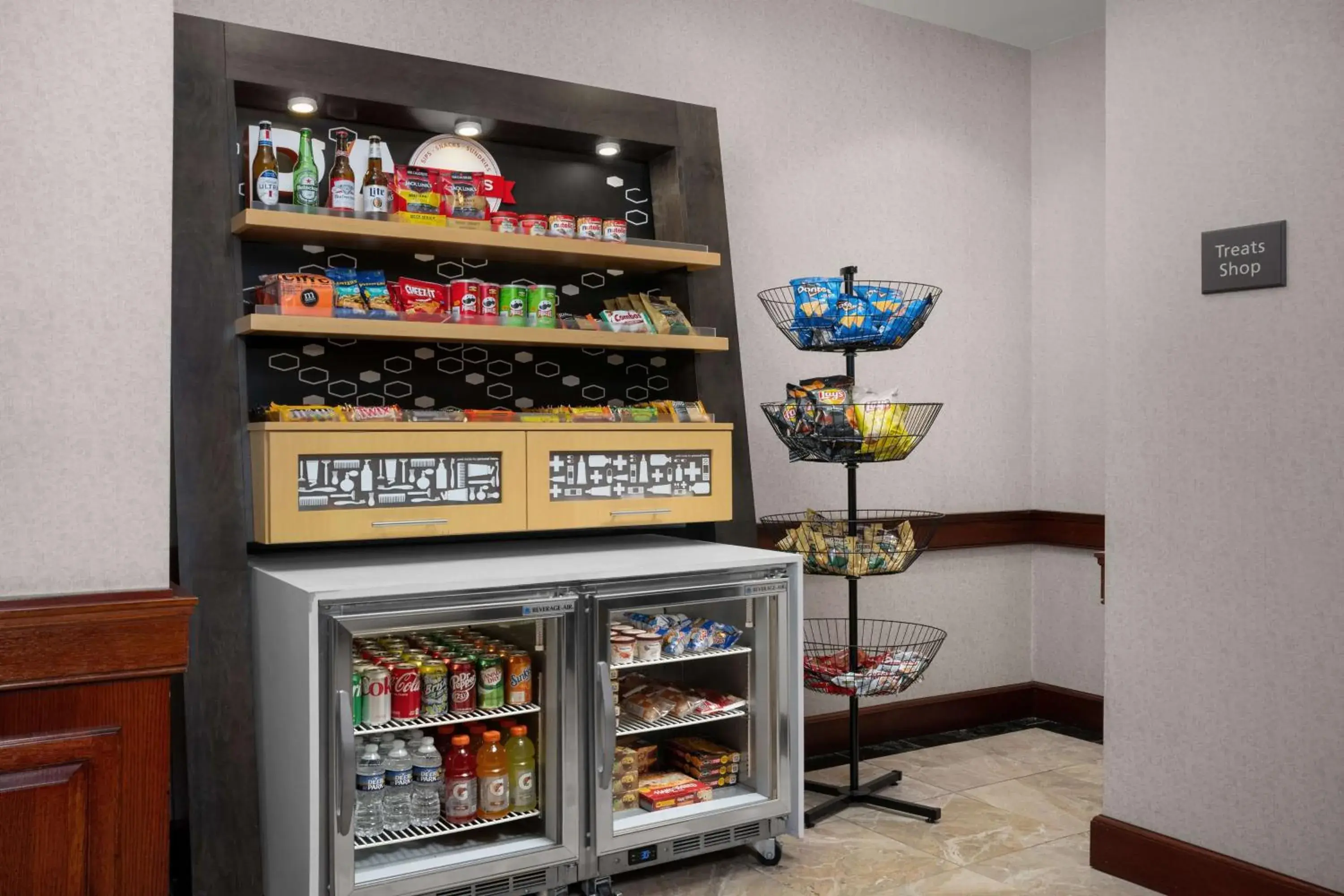 Restaurant/places to eat in Hampton Inn Easton Restaurant/places to eat in Hampton Inn Easton