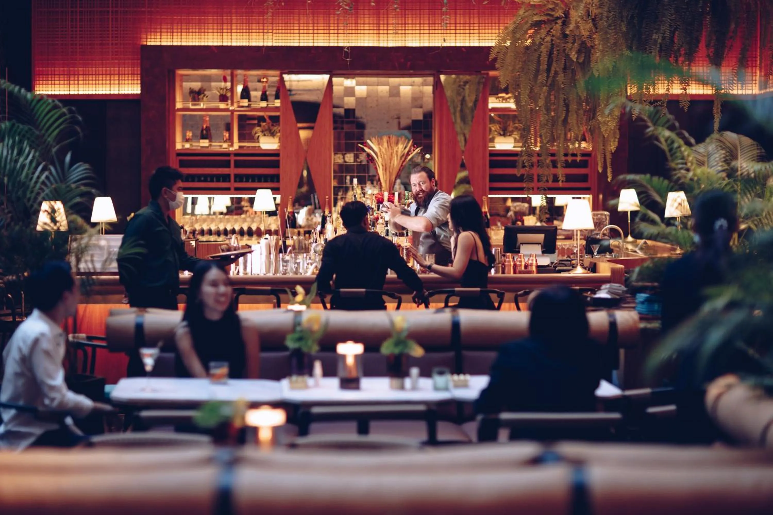 Restaurant/places to eat in Anantara Siam Bangkok Hotel