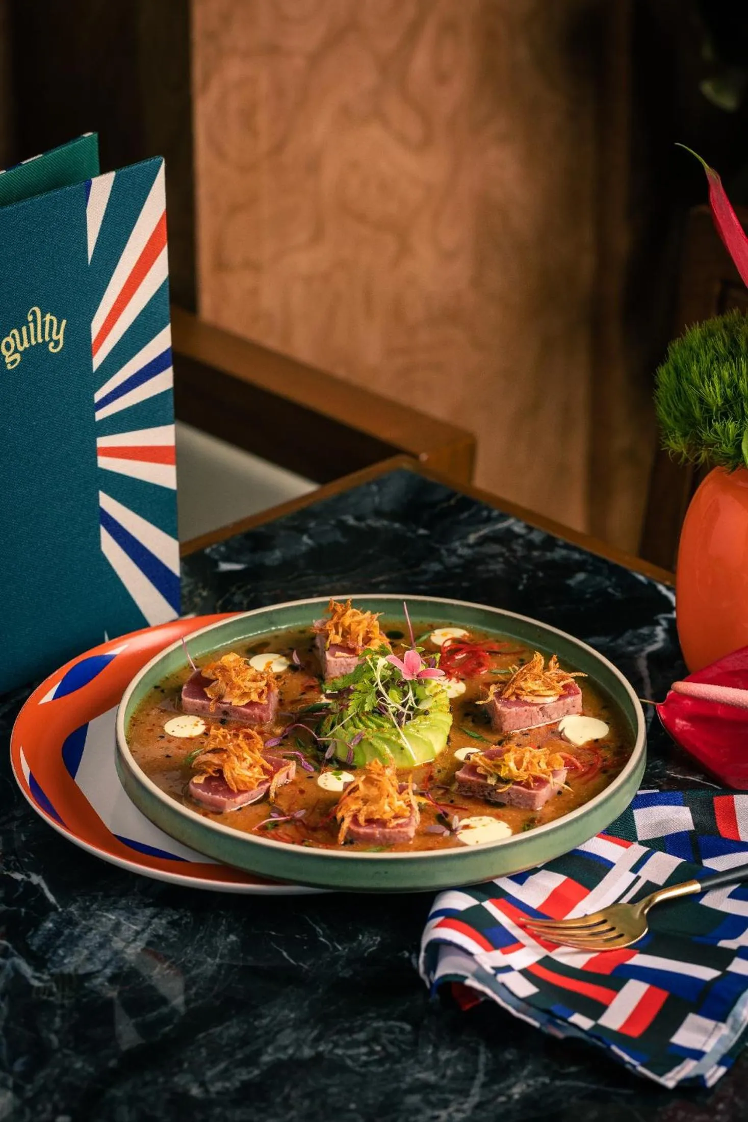 Restaurant/places to eat in Anantara Siam Bangkok Hotel