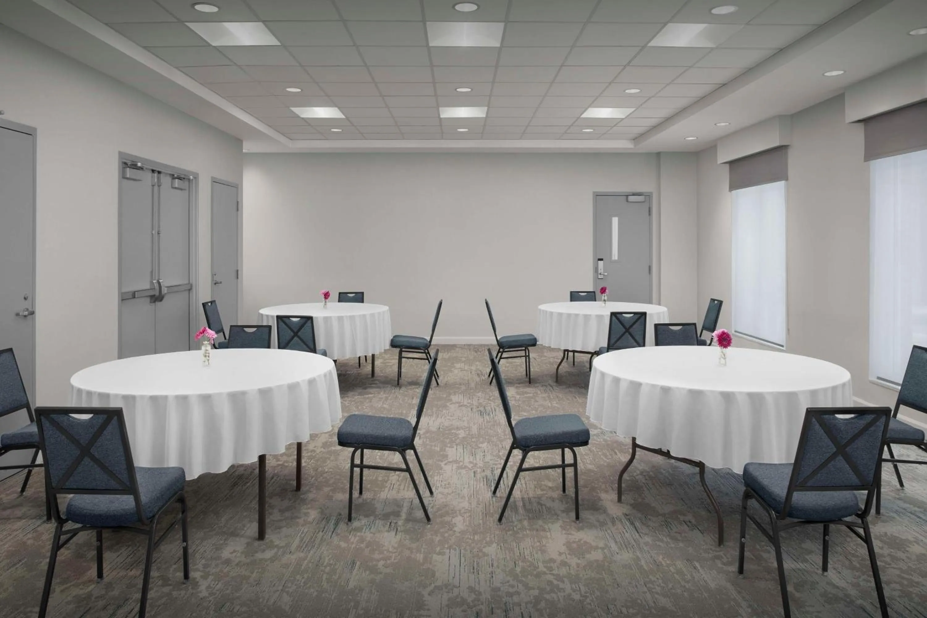Meeting/conference room in Hilton Garden Inn Atlanta North/Johns Creek