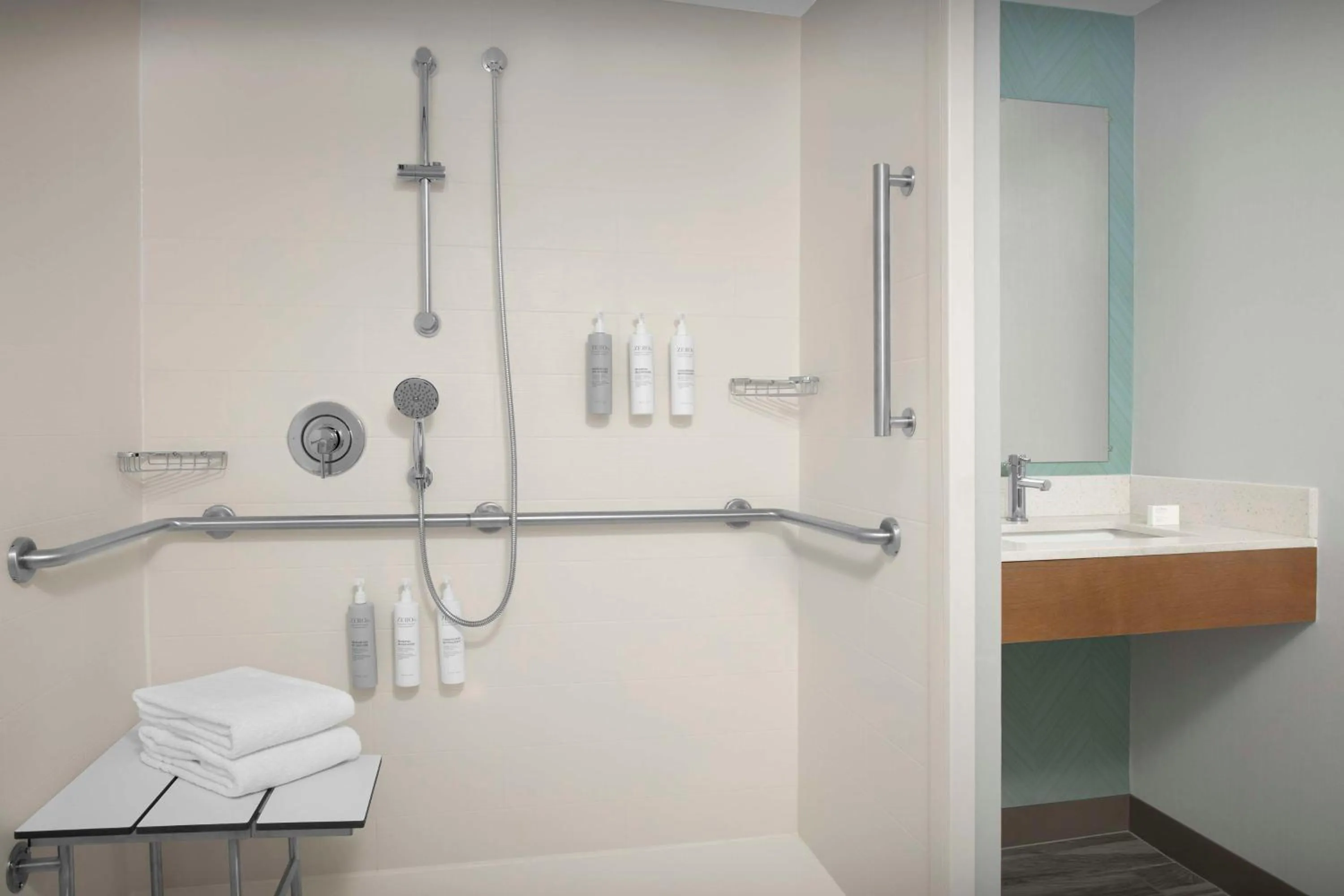 Bathroom in Hilton Garden Inn Atlanta North/Johns Creek