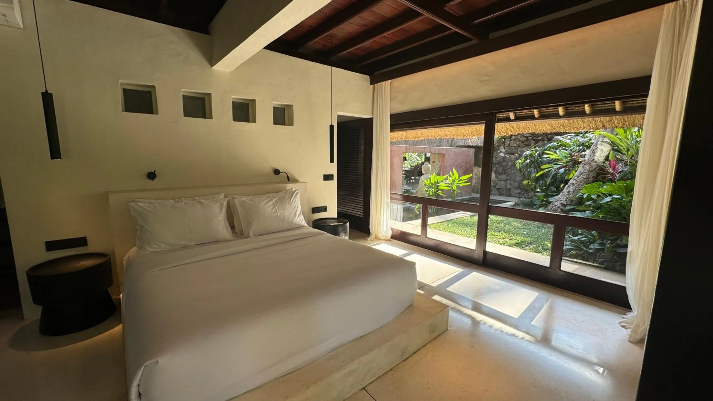 Bedroom, Bed in Villa Pantulan Bali