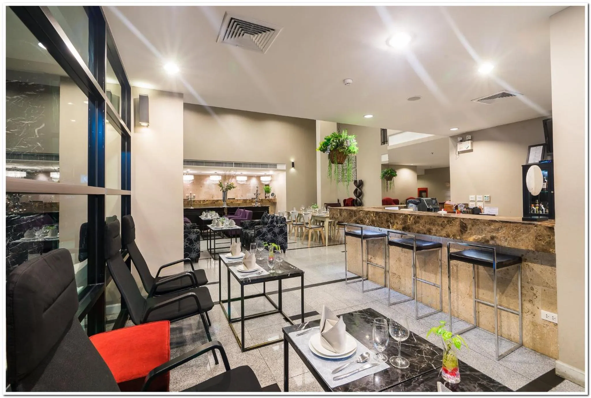 Restaurant/places to eat in Sea Me Spring Hotel