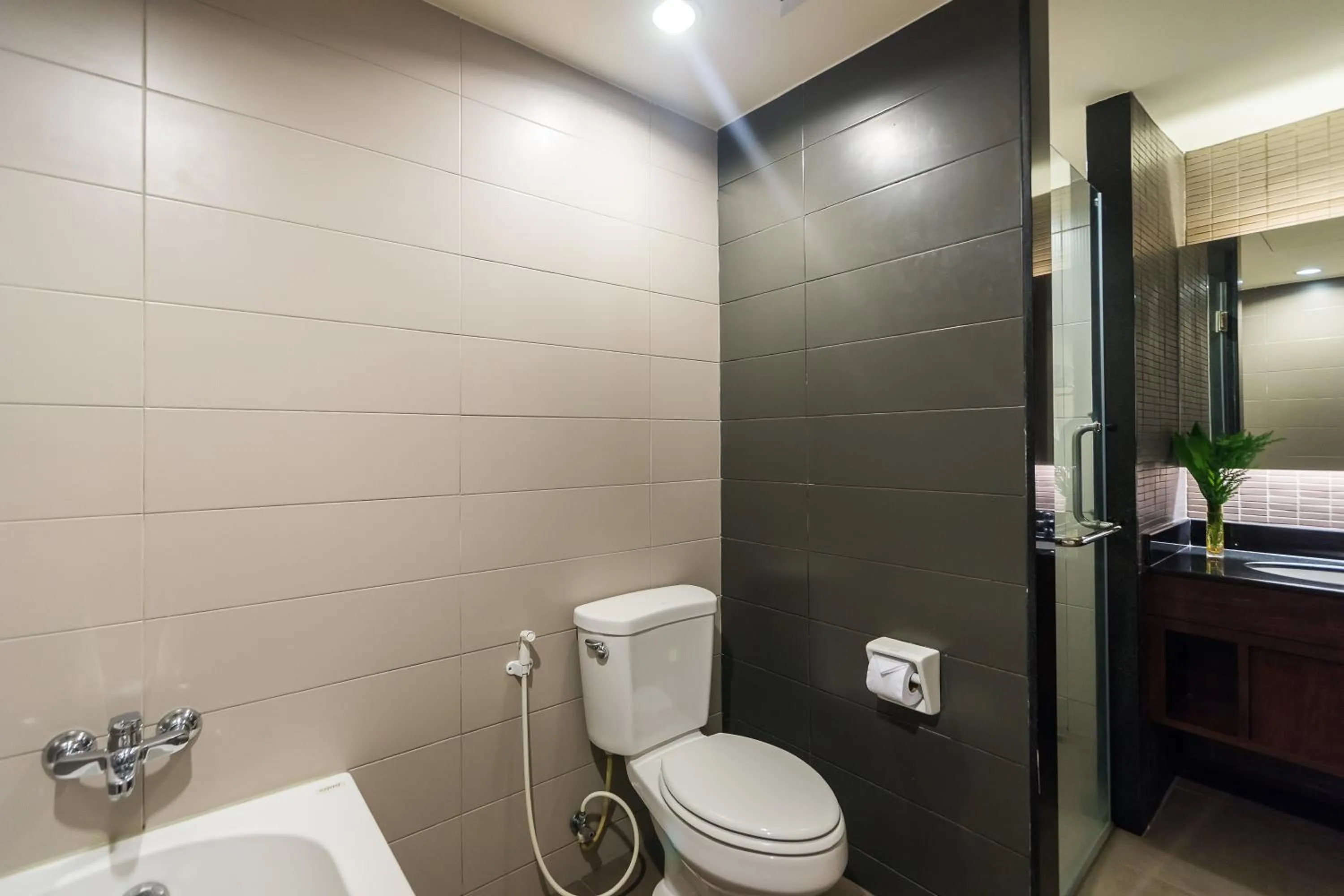 Toilet in Sea Me Spring Hotel