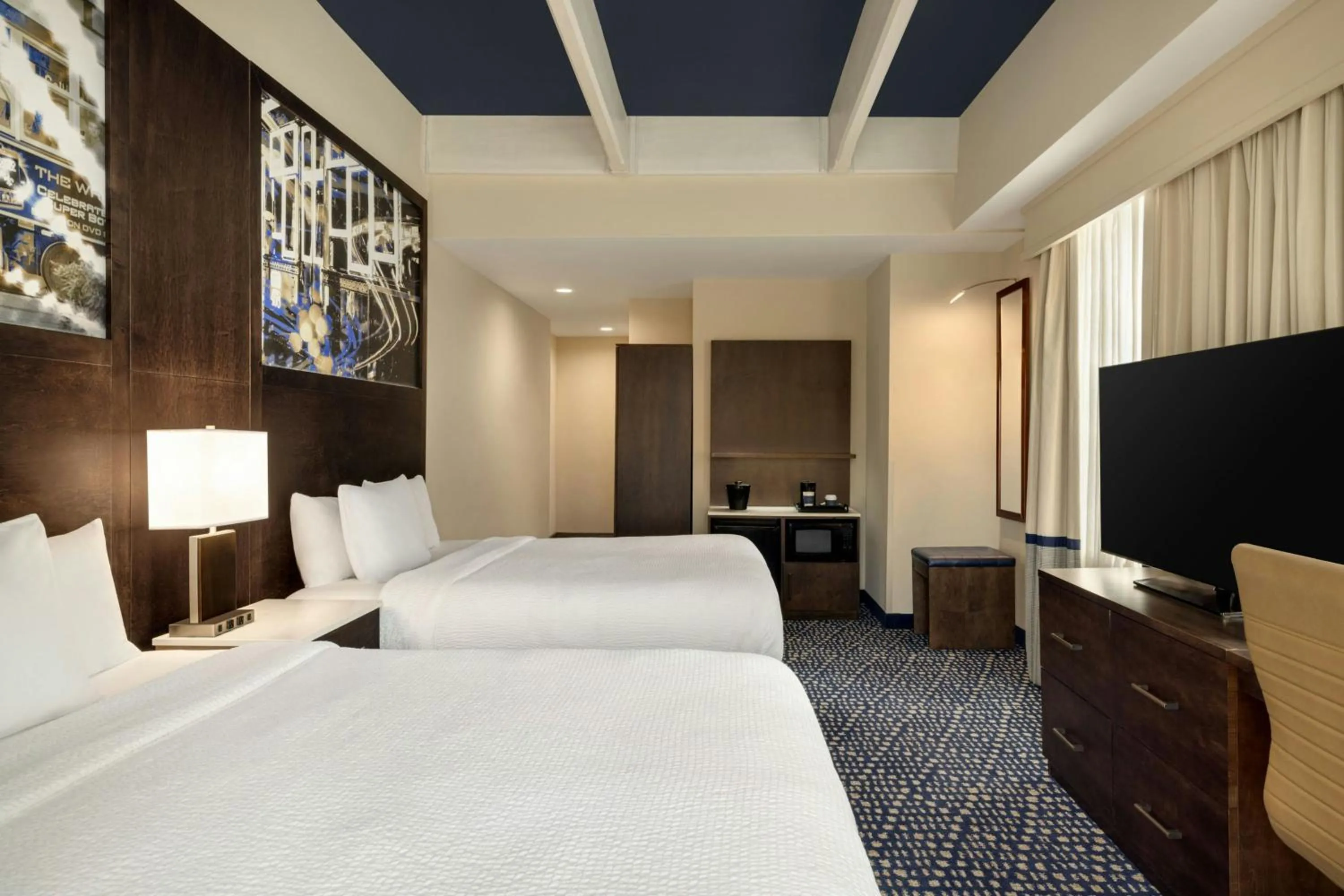 Photo of the whole room, Bed in Fairfield Inn & Suites by Marriott New Orleans Downtown/French Quarter Area