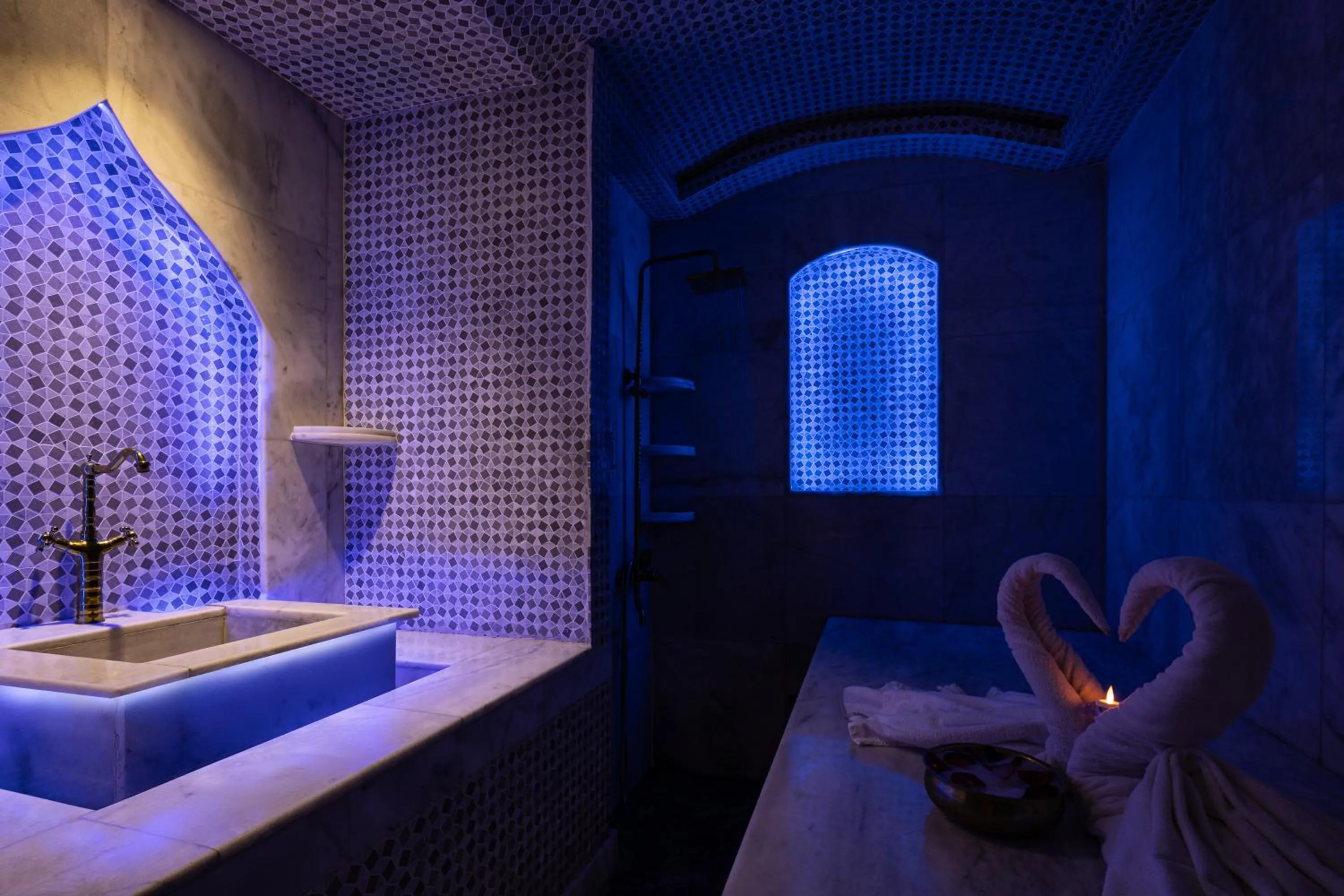 Massage in Cristal Hotel Abu Dhabi