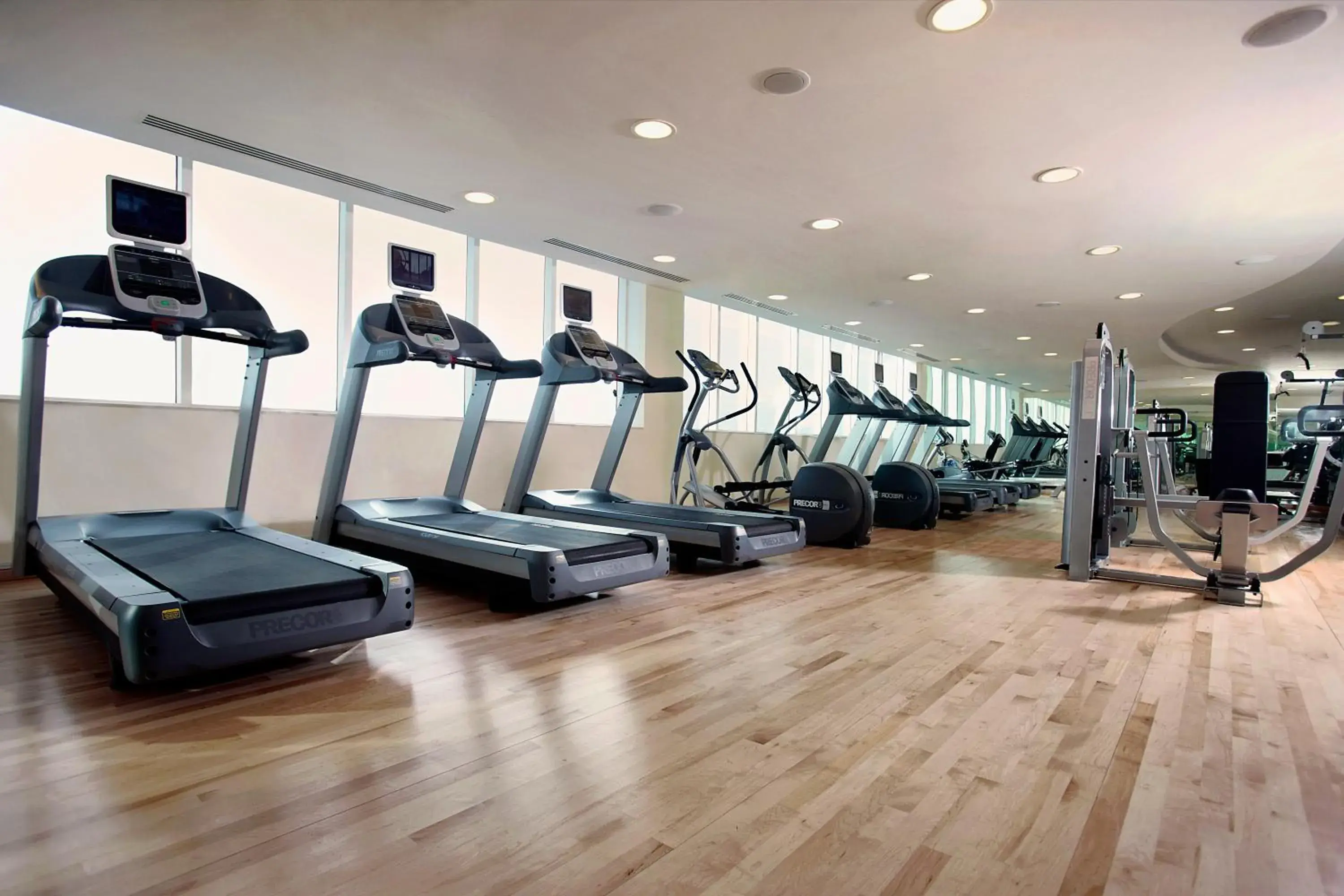 Fitness centre/facilities in Cristal Hotel Abu Dhabi Fitness centre/facilities in Cristal Hotel Abu Dhabi