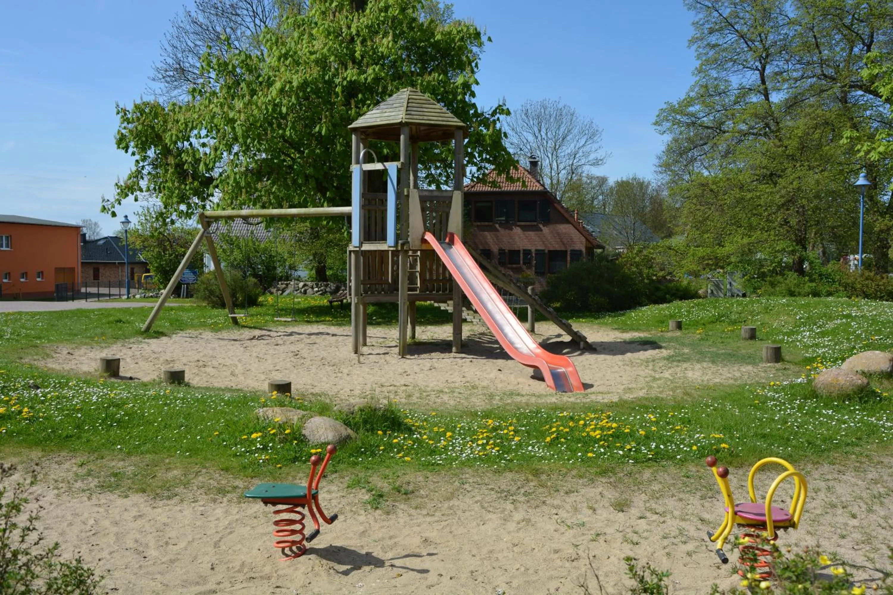 Children play ground in Reethäuser auf Rügen