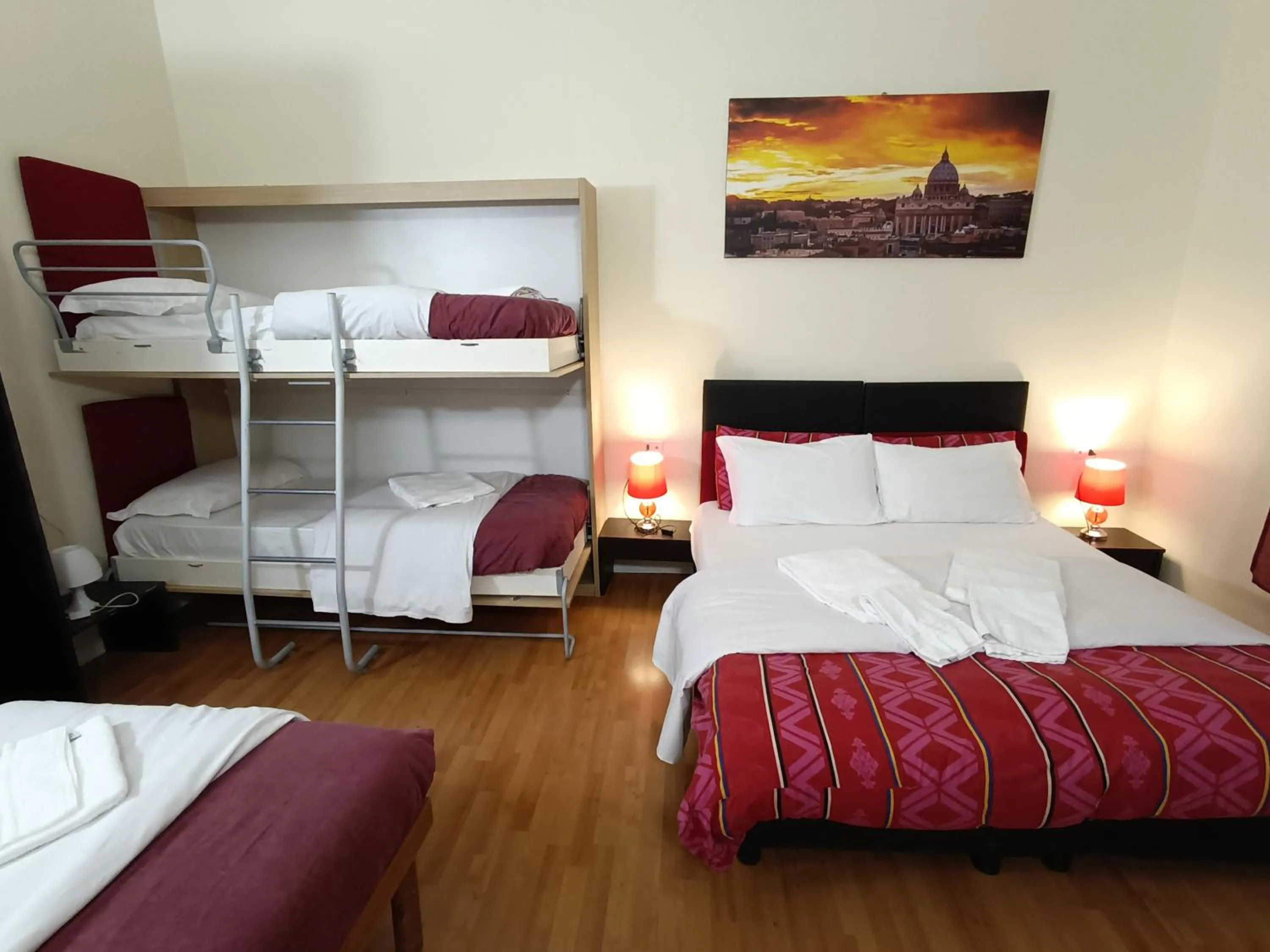 Bed in Quo Vadis Roma 2