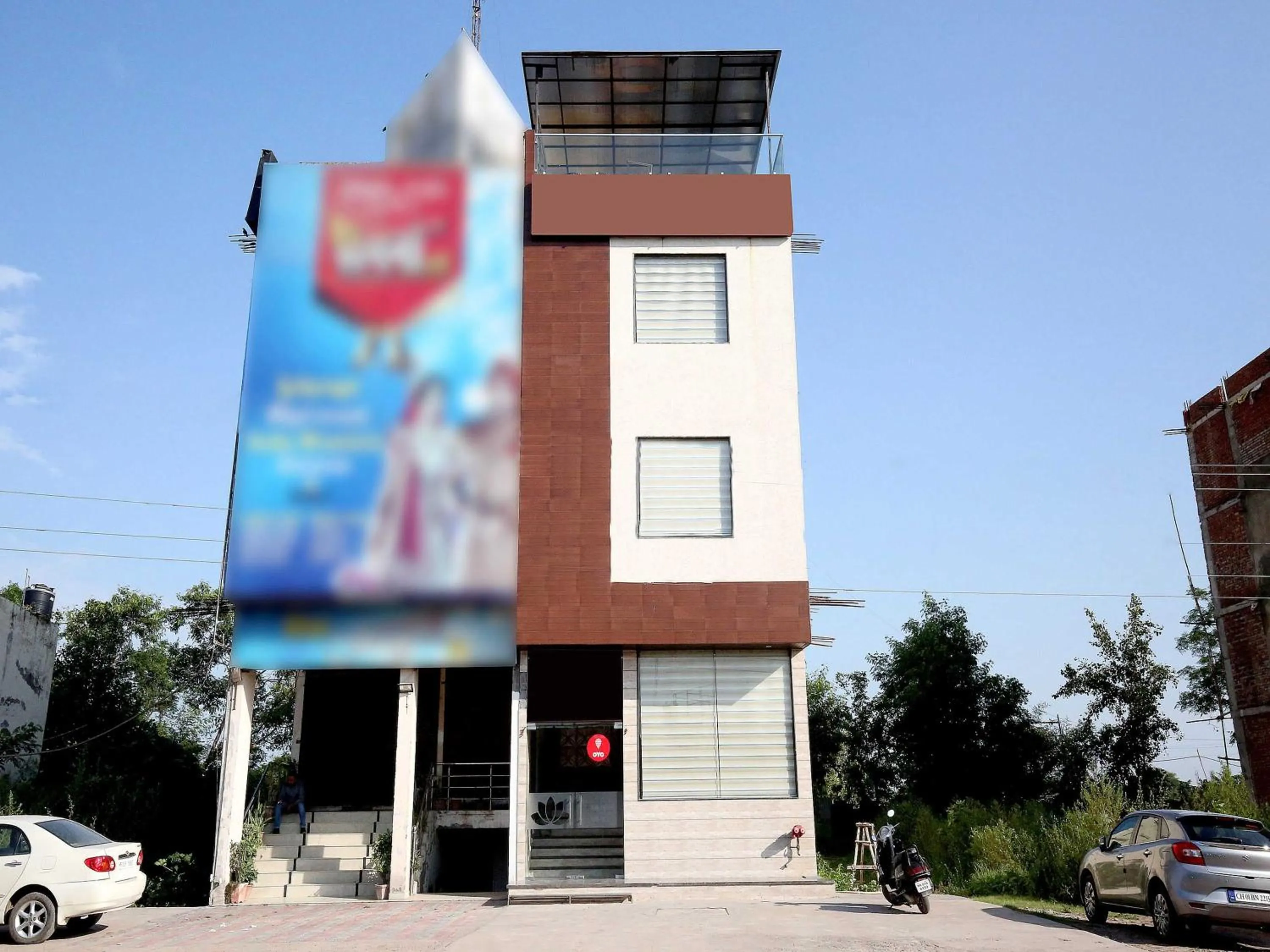 Facade/entrance in Hotel O Tricity Relax Inn