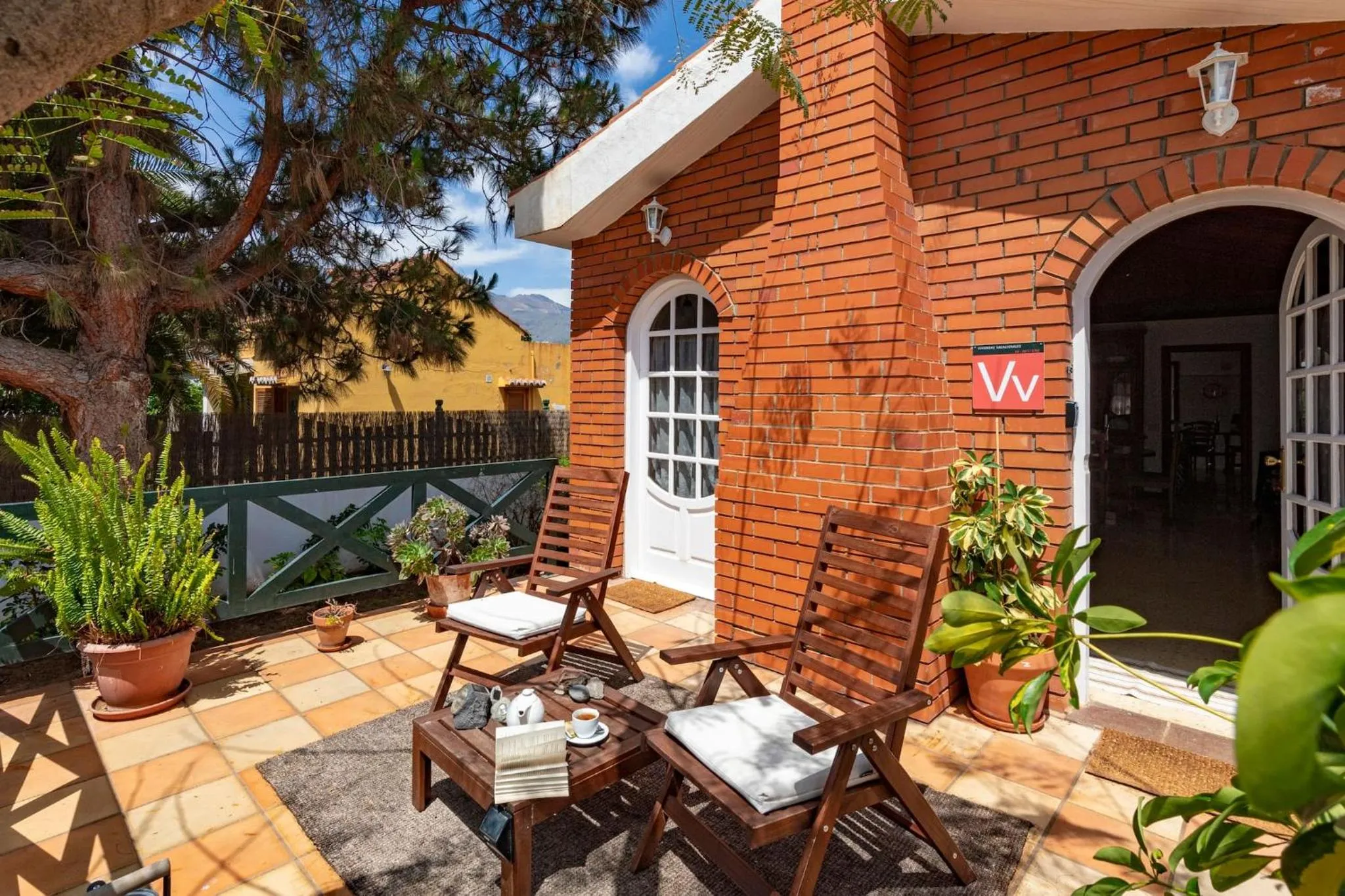 Villa Los Almendros