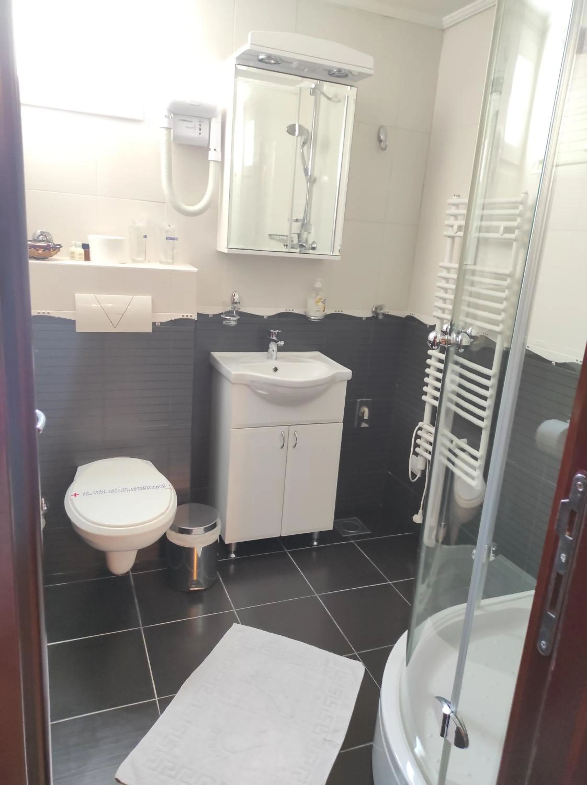 Bathroom in Hotel Mimoza