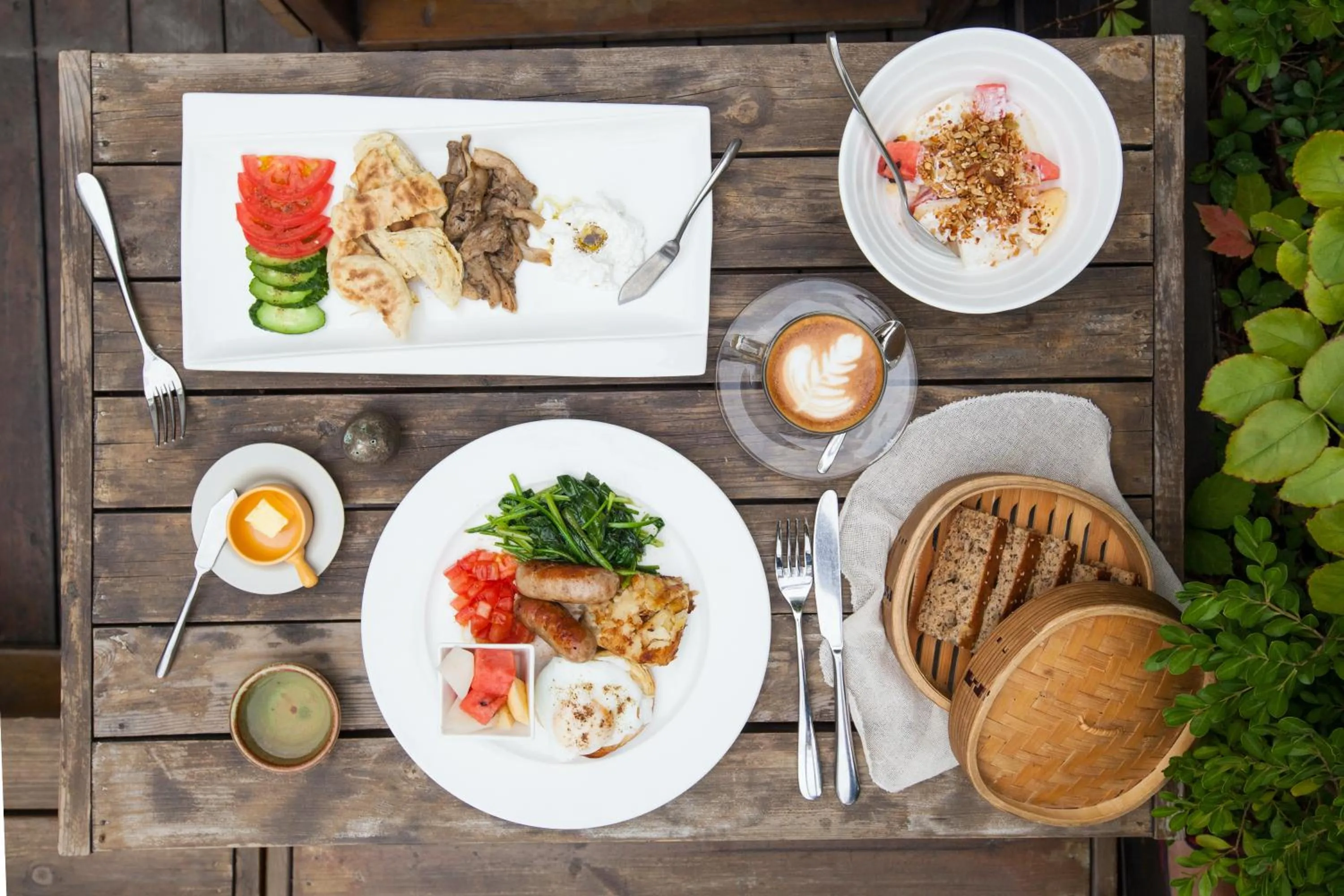 Breakfast in The Orchid Hotel - Old Town & Drum Tower