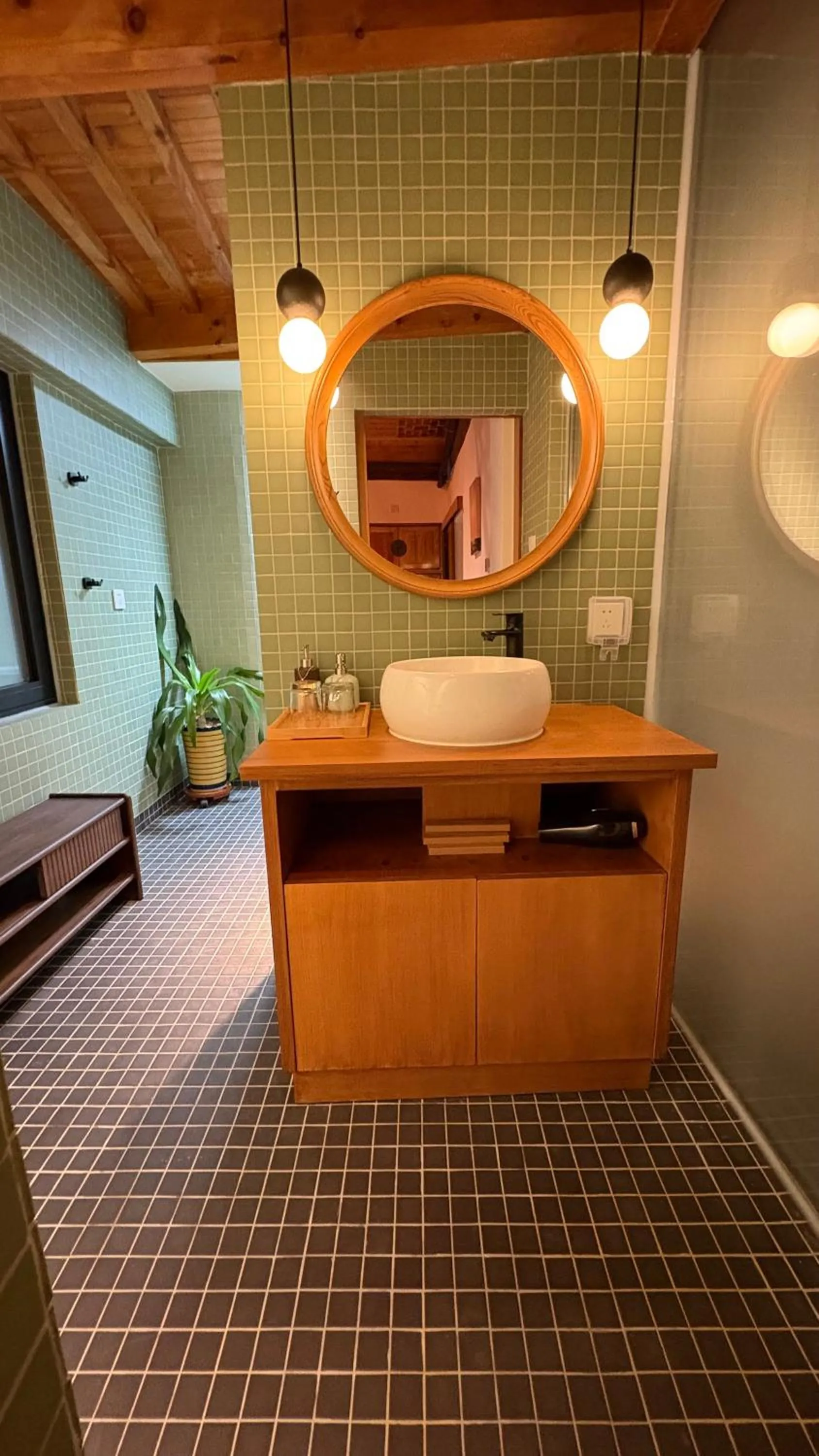 The Orchid Hotel - Old Town & Drum Tower