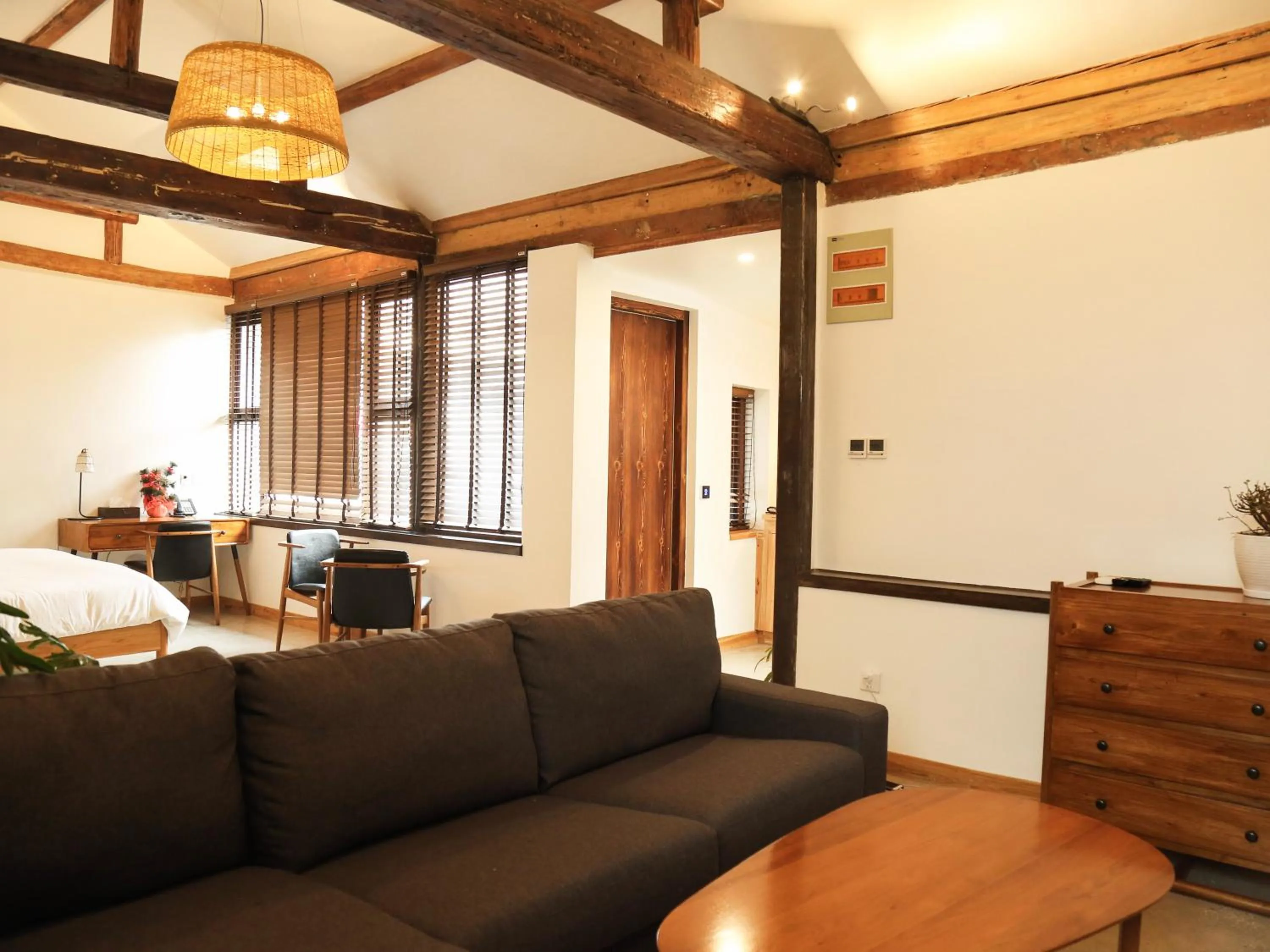 Photo of the whole room in The Orchid Hotel - Old Town & Drum Tower