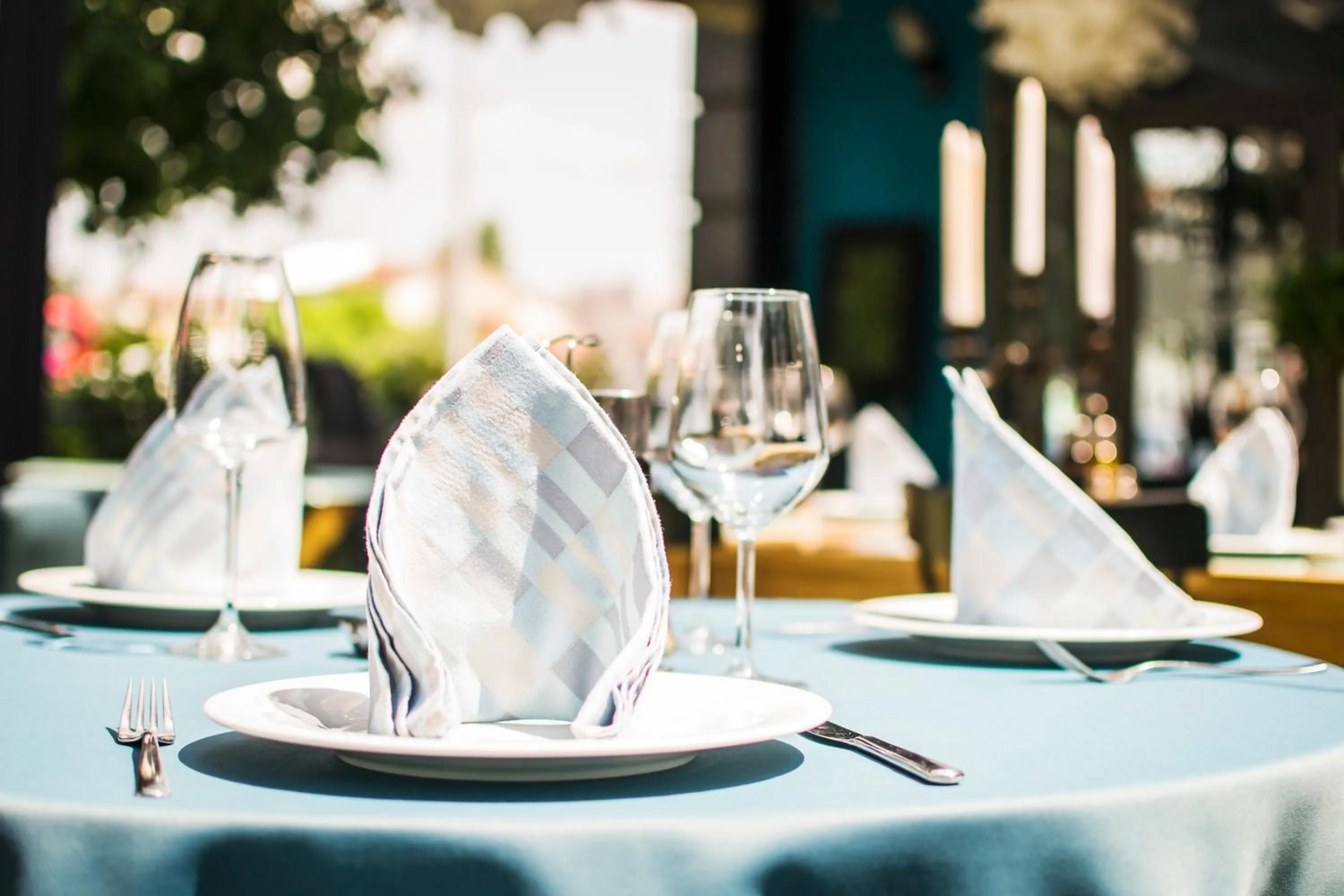 Restaurant/places to eat in City Park Hotel