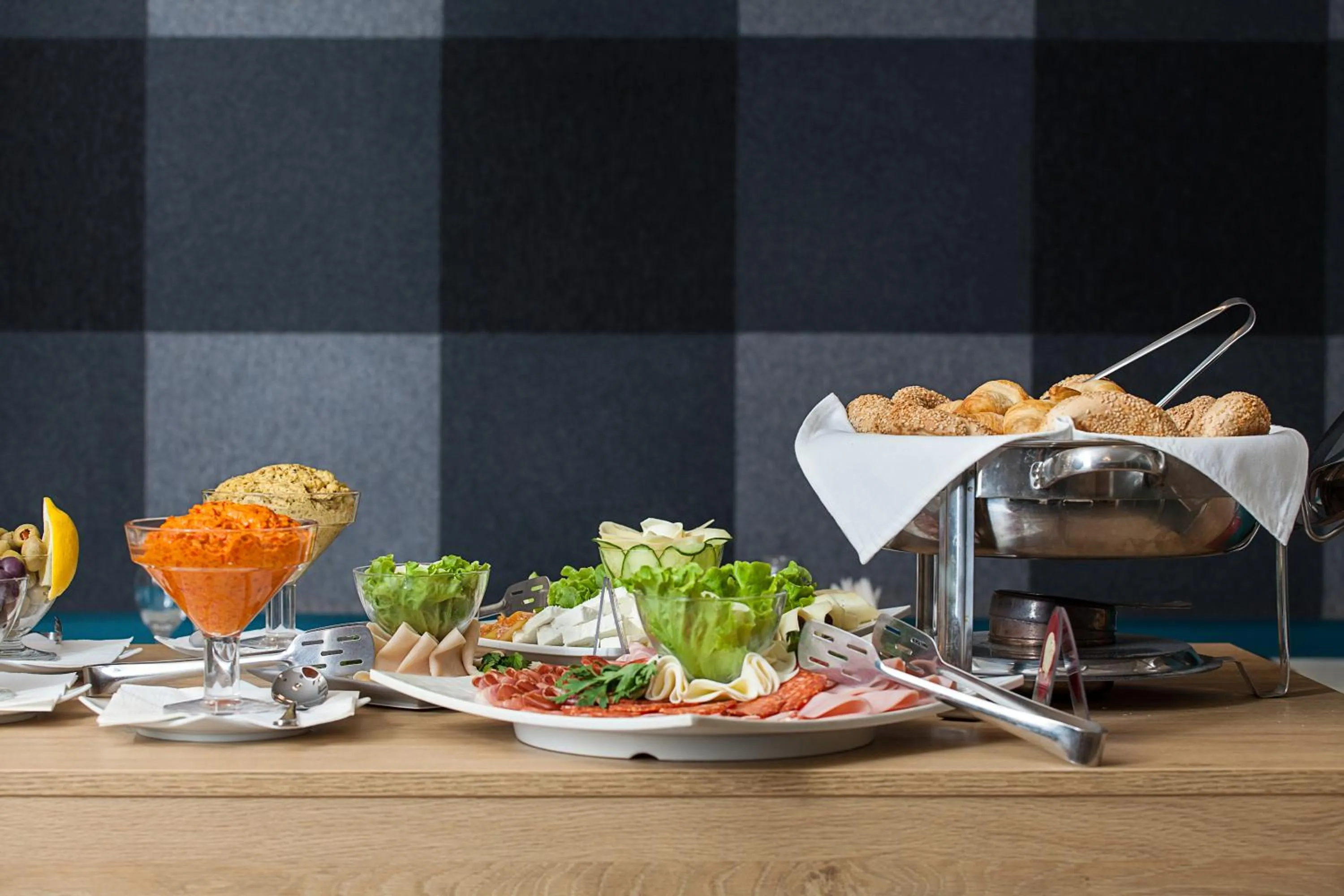 Breakfast in City Park Hotel