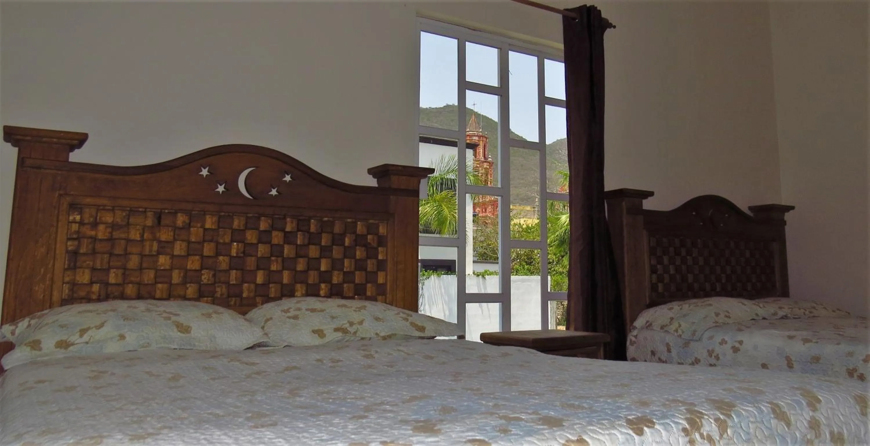 Landmark view, Bed in Hotel Purisima Concepción