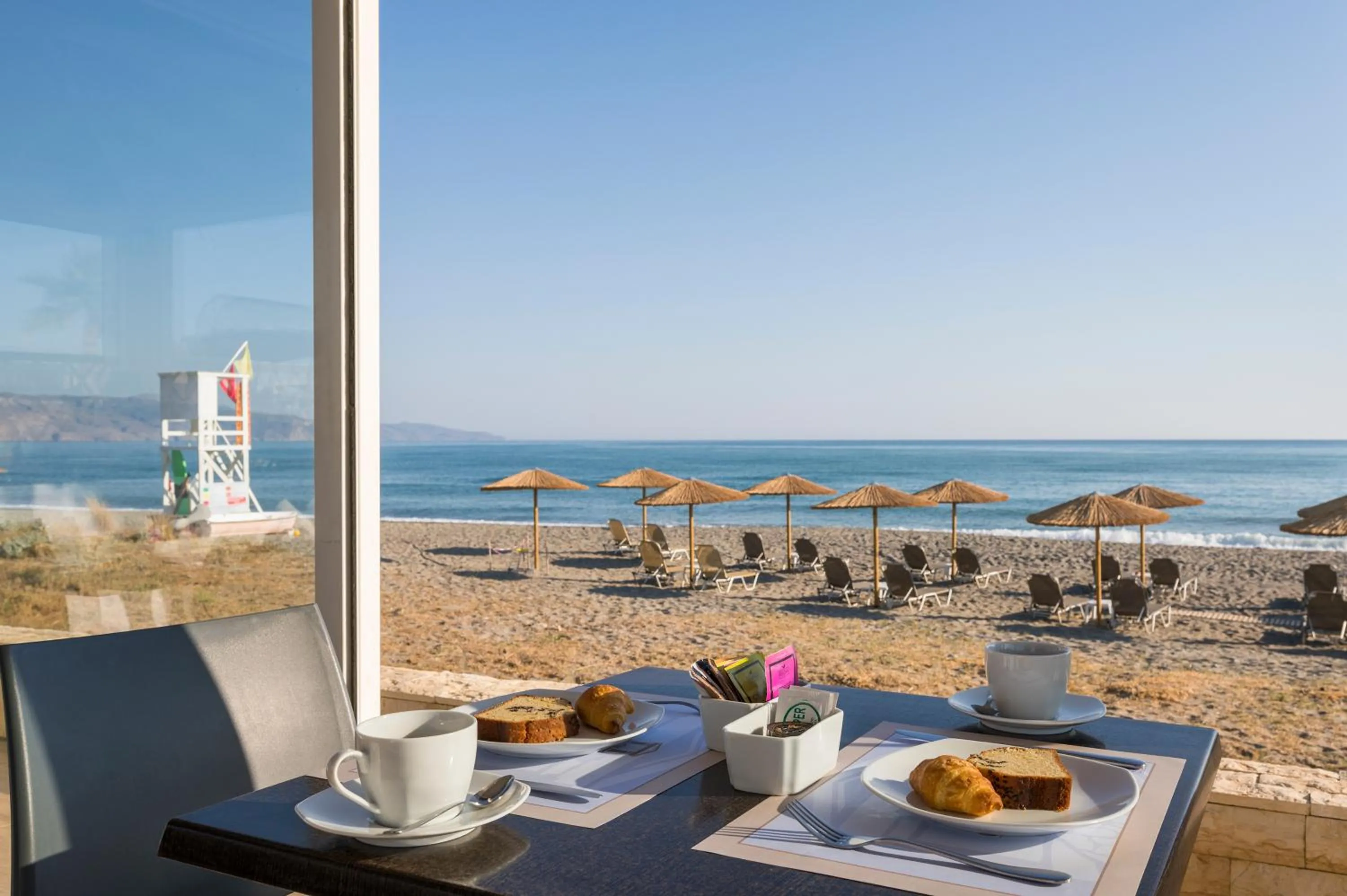 Restaurant/places to eat in Hotel Caretta Beach