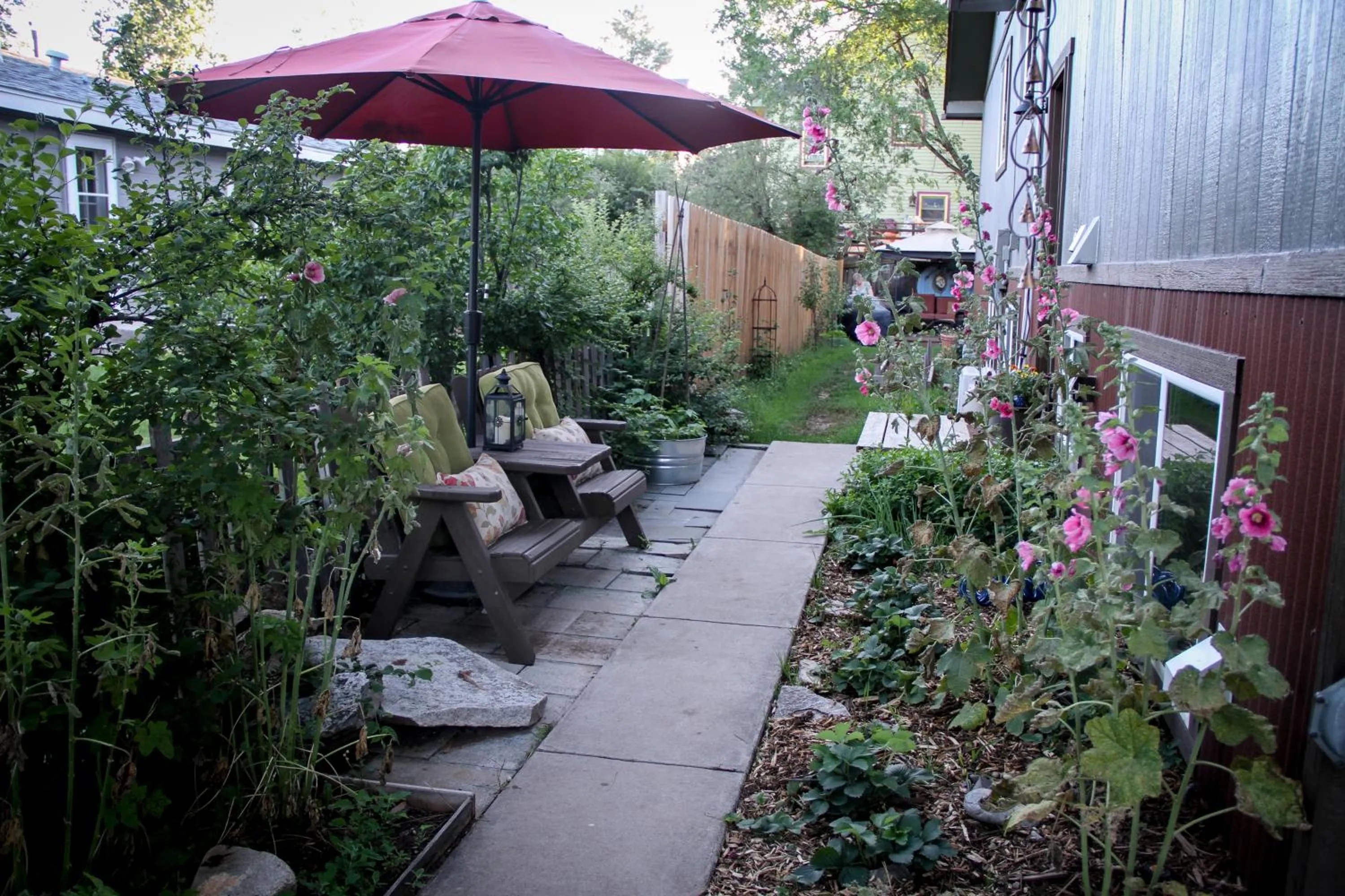 The 8th Street Retreat