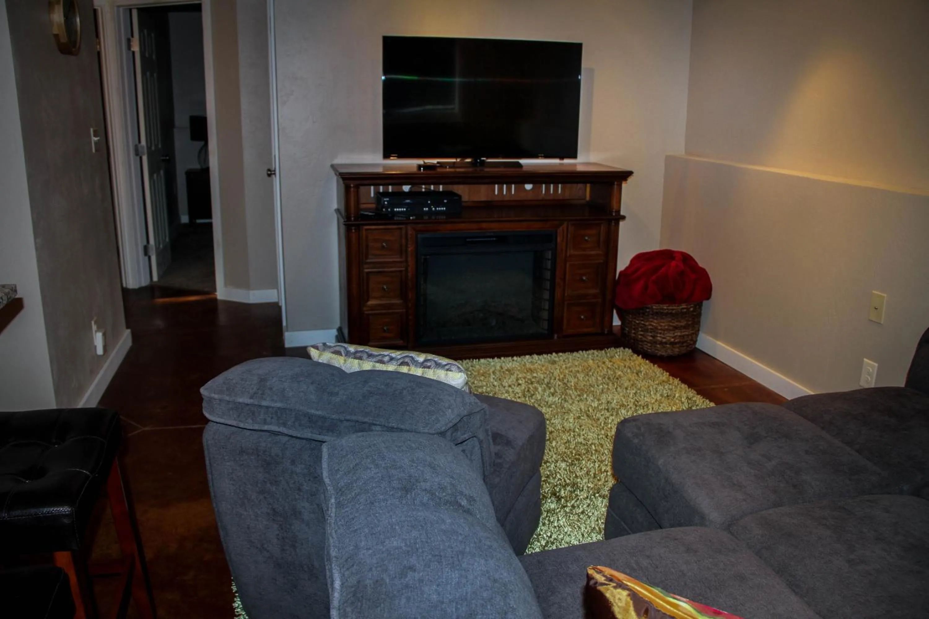 The 8th Street Retreat