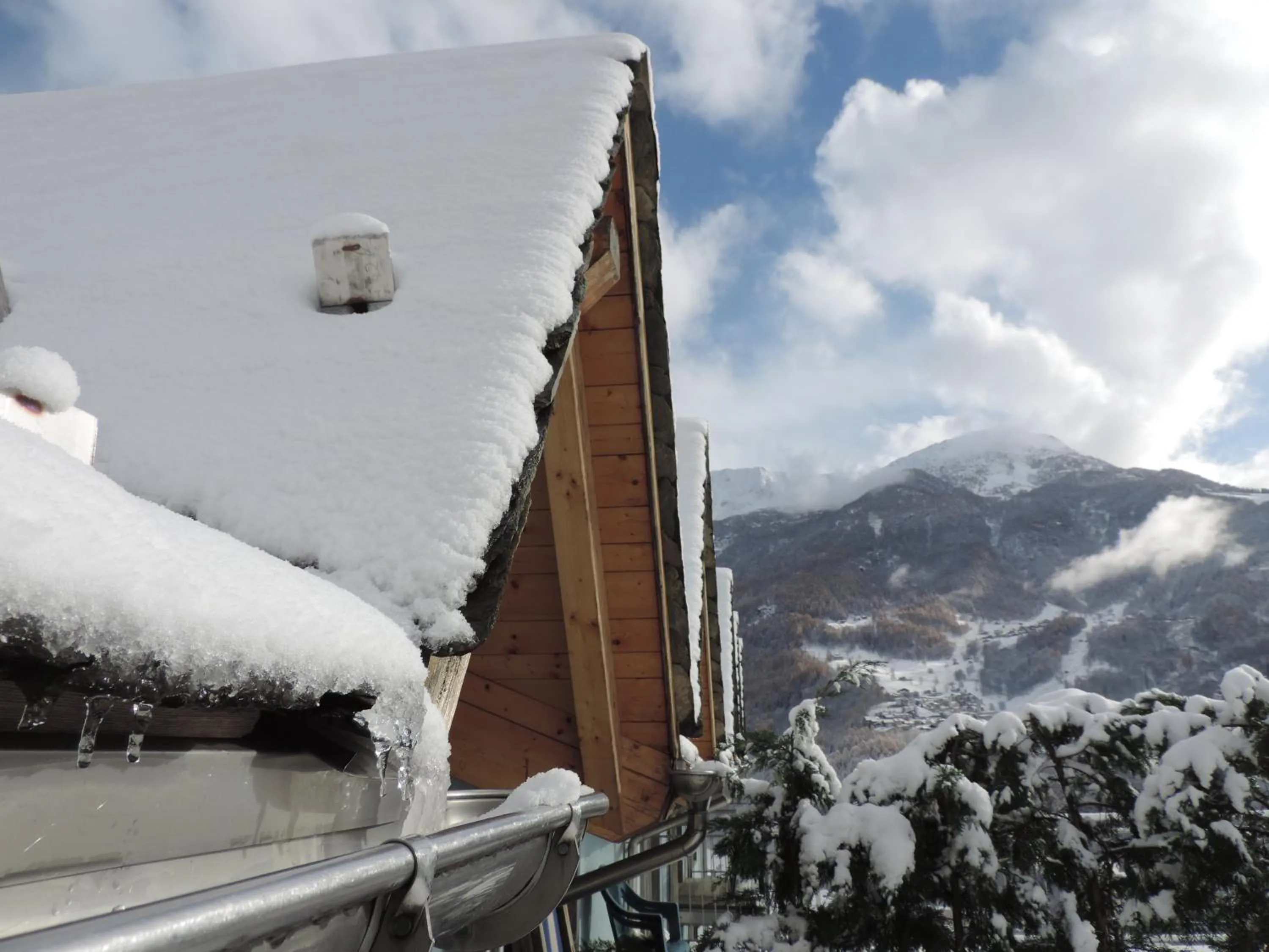 Property building in Residence Pizzo Scalino