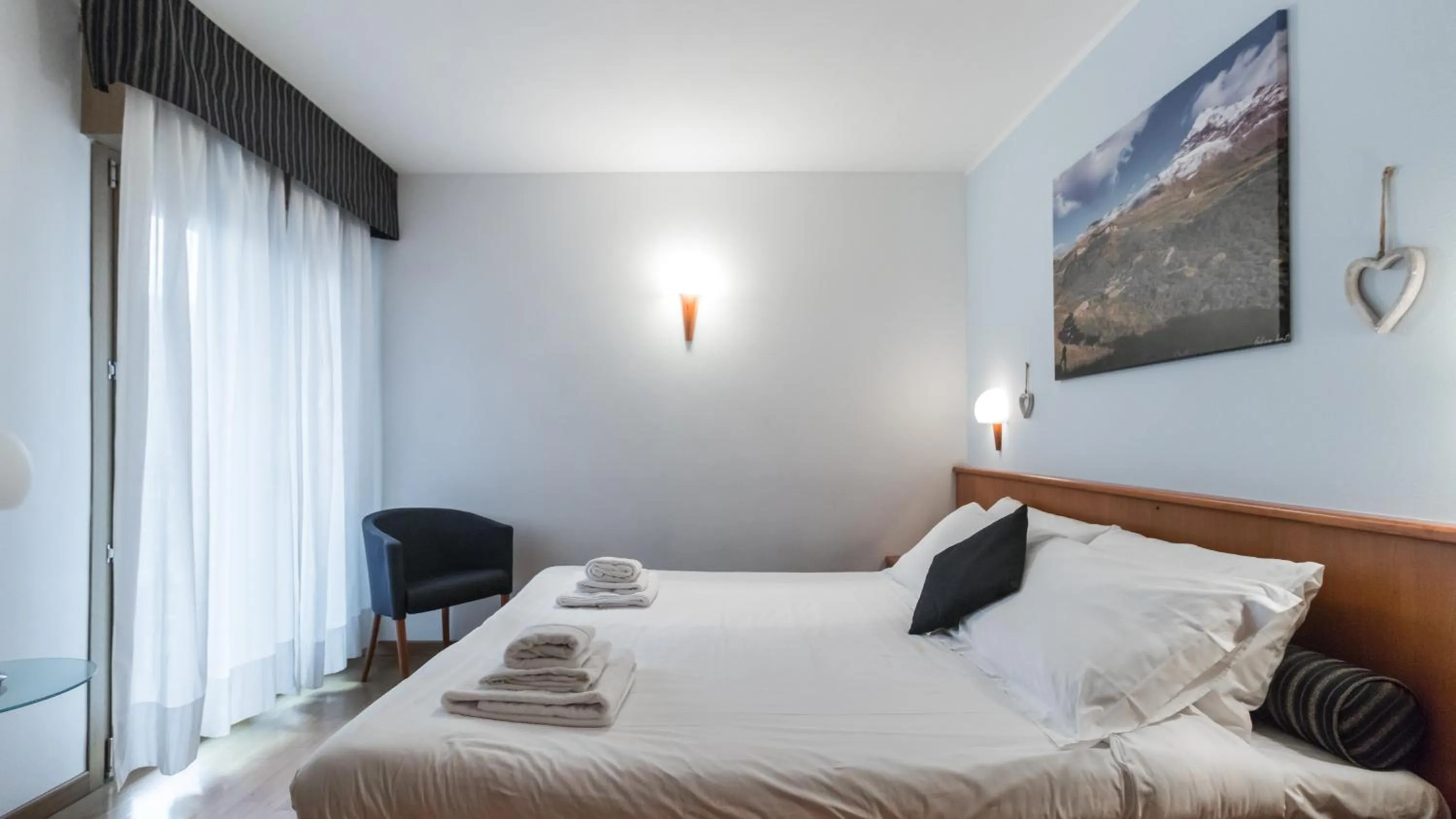 Bedroom, Bed in Residence Pizzo Scalino