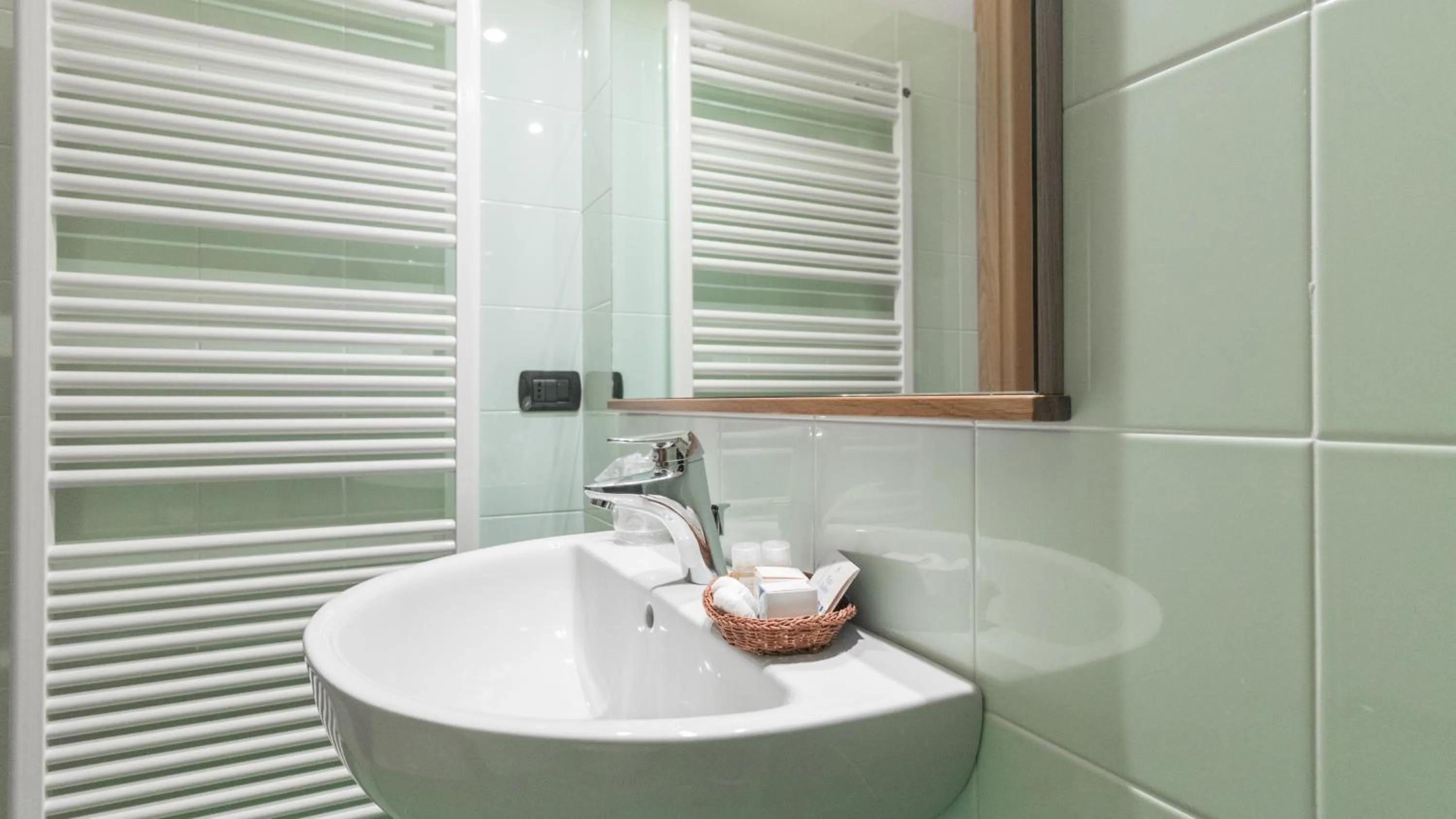 Bathroom in Residence Pizzo Scalino