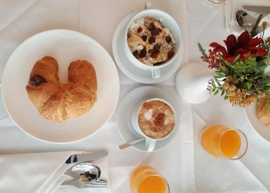 Continental breakfast in Park Hotel Tirana