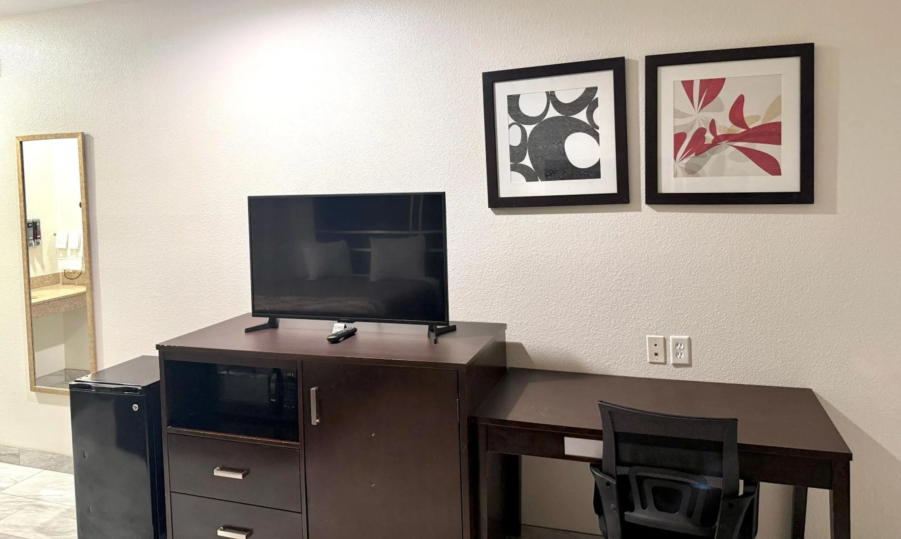 Regency Inn & Suites - Baytown