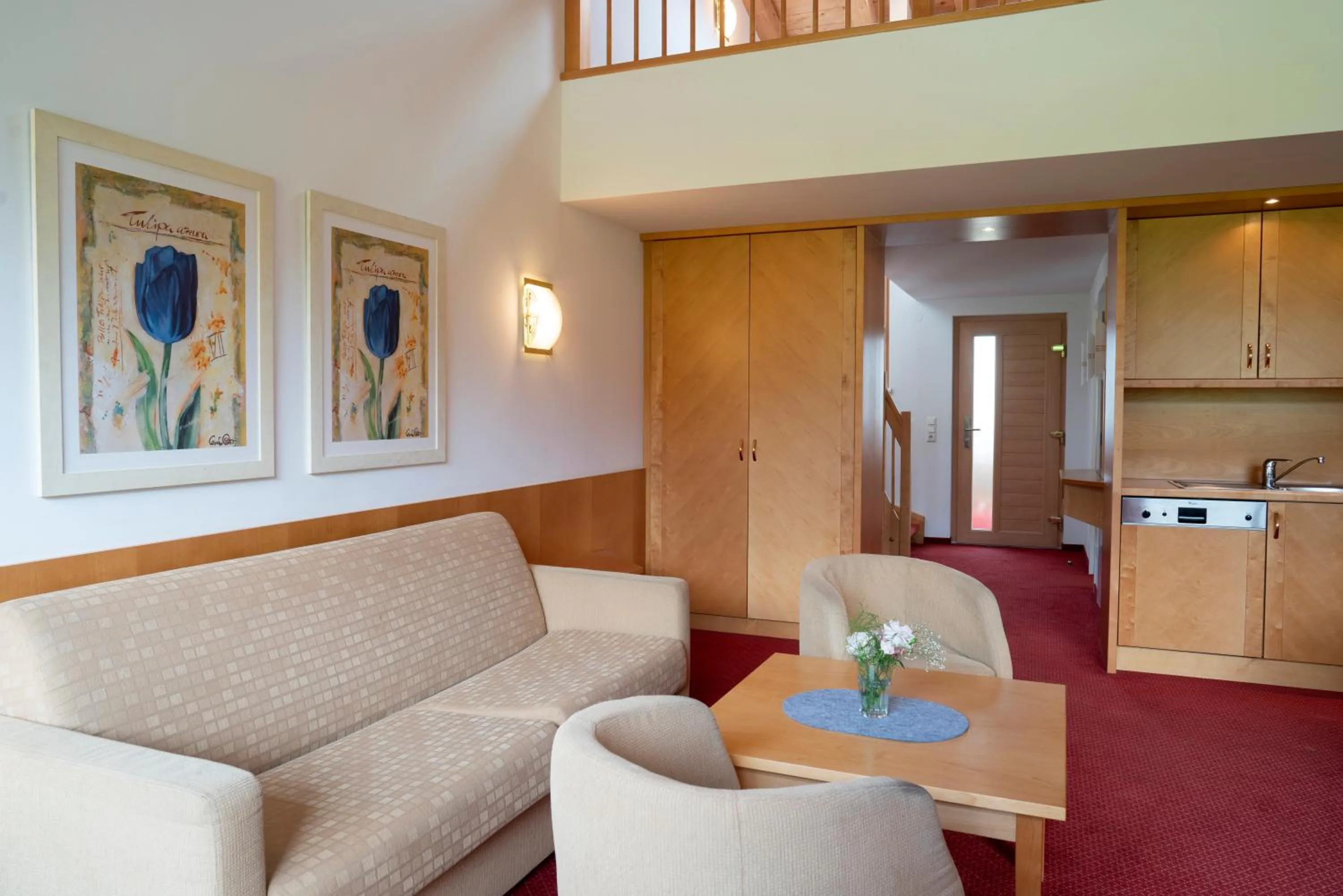 Kitchen or kitchenette in Aparthotel Schindlhaus/Alpin