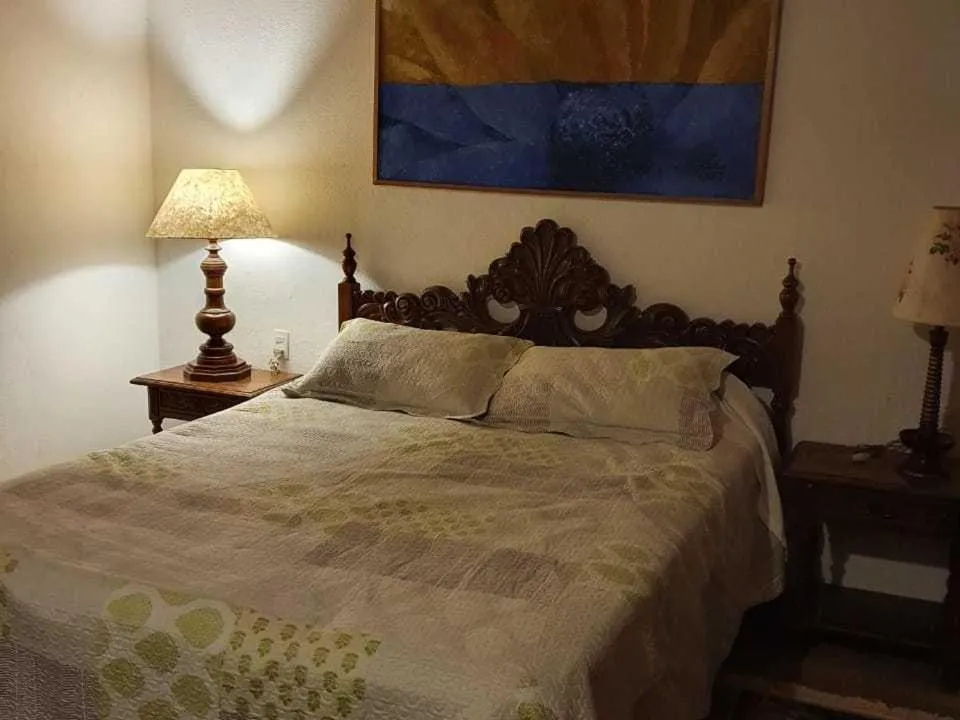 Bed in Hotel Meissner Hof