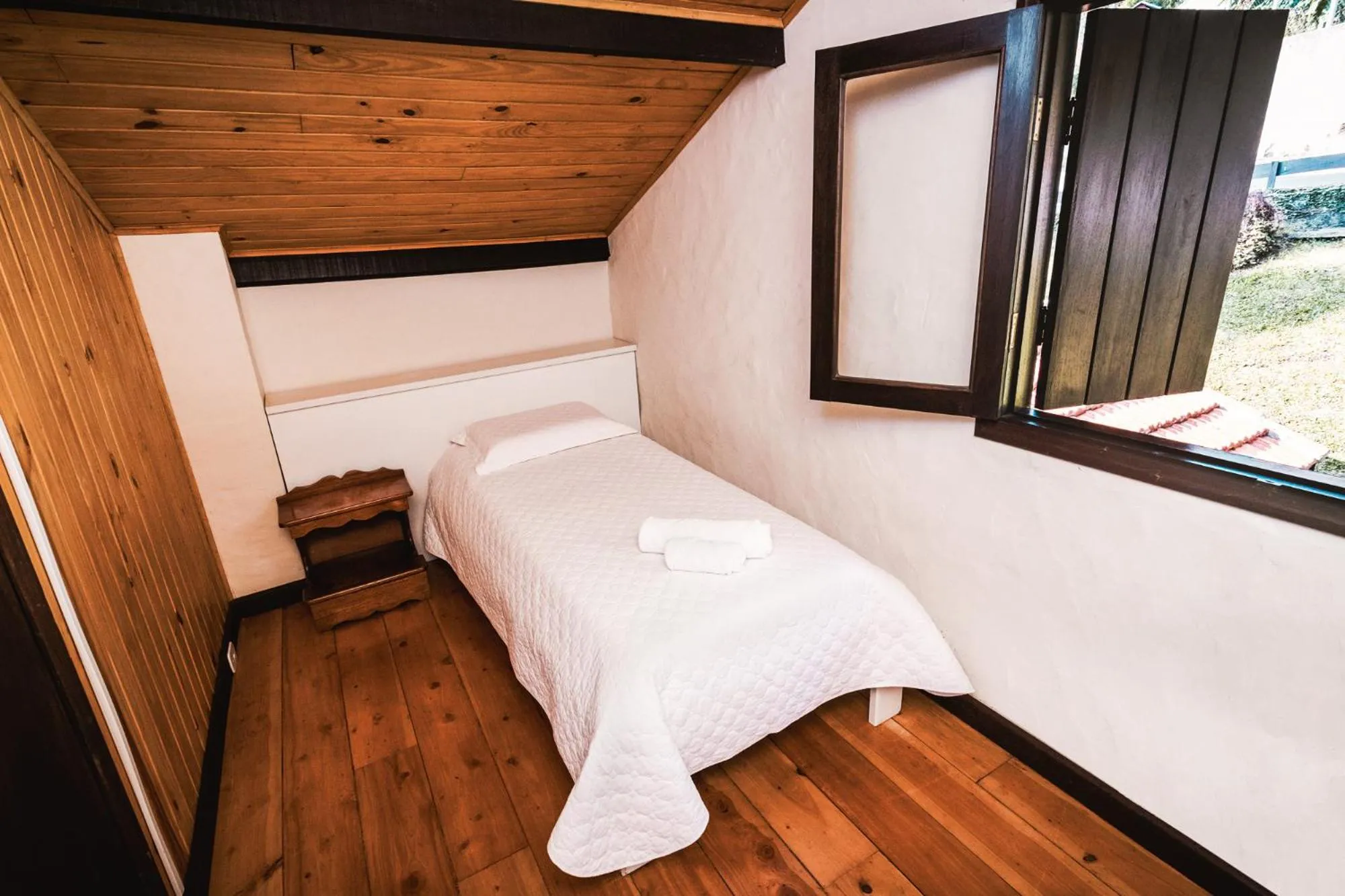 Bed in Hotel Meissner Hof