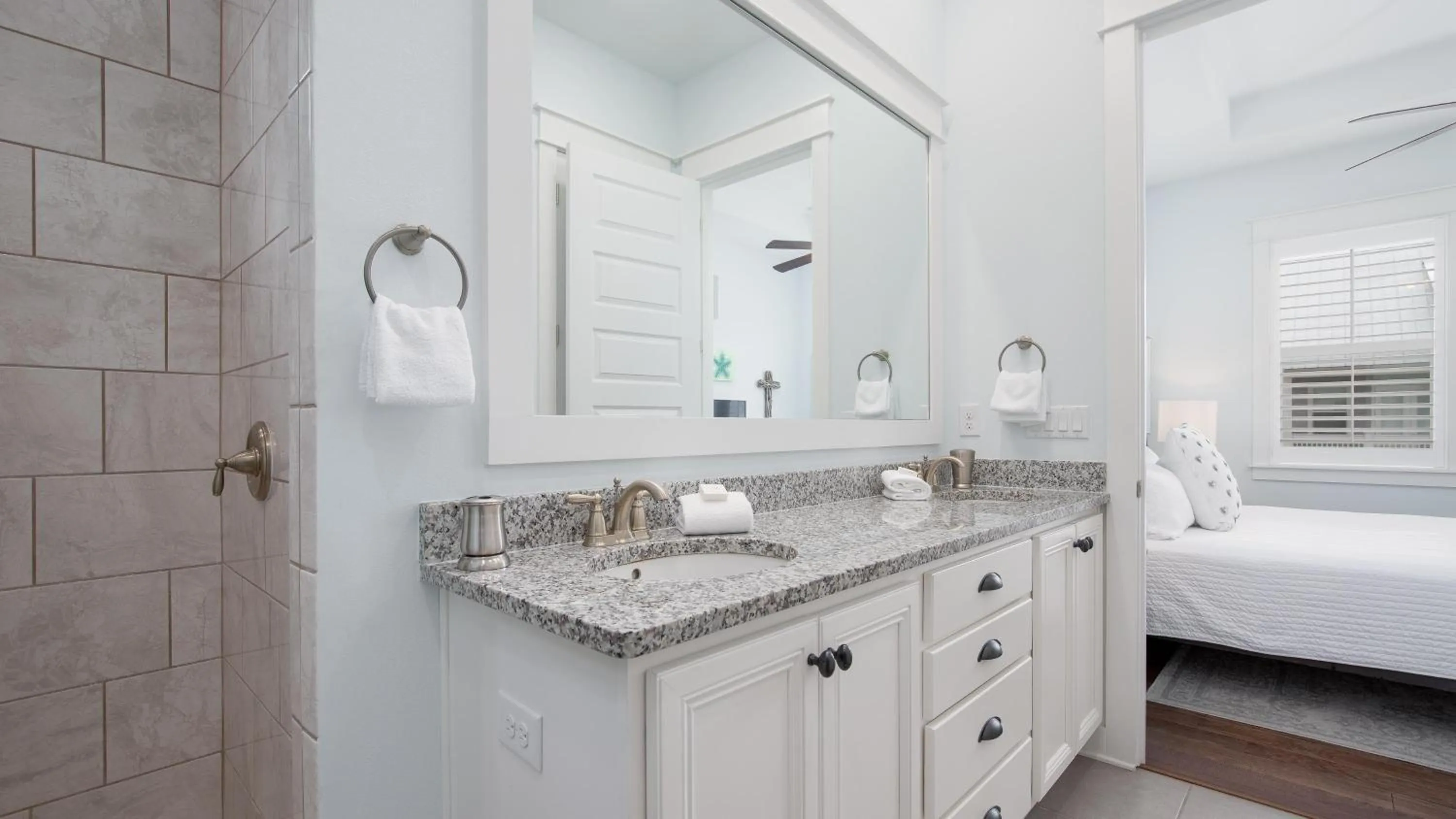 Bed in York Lane 70C