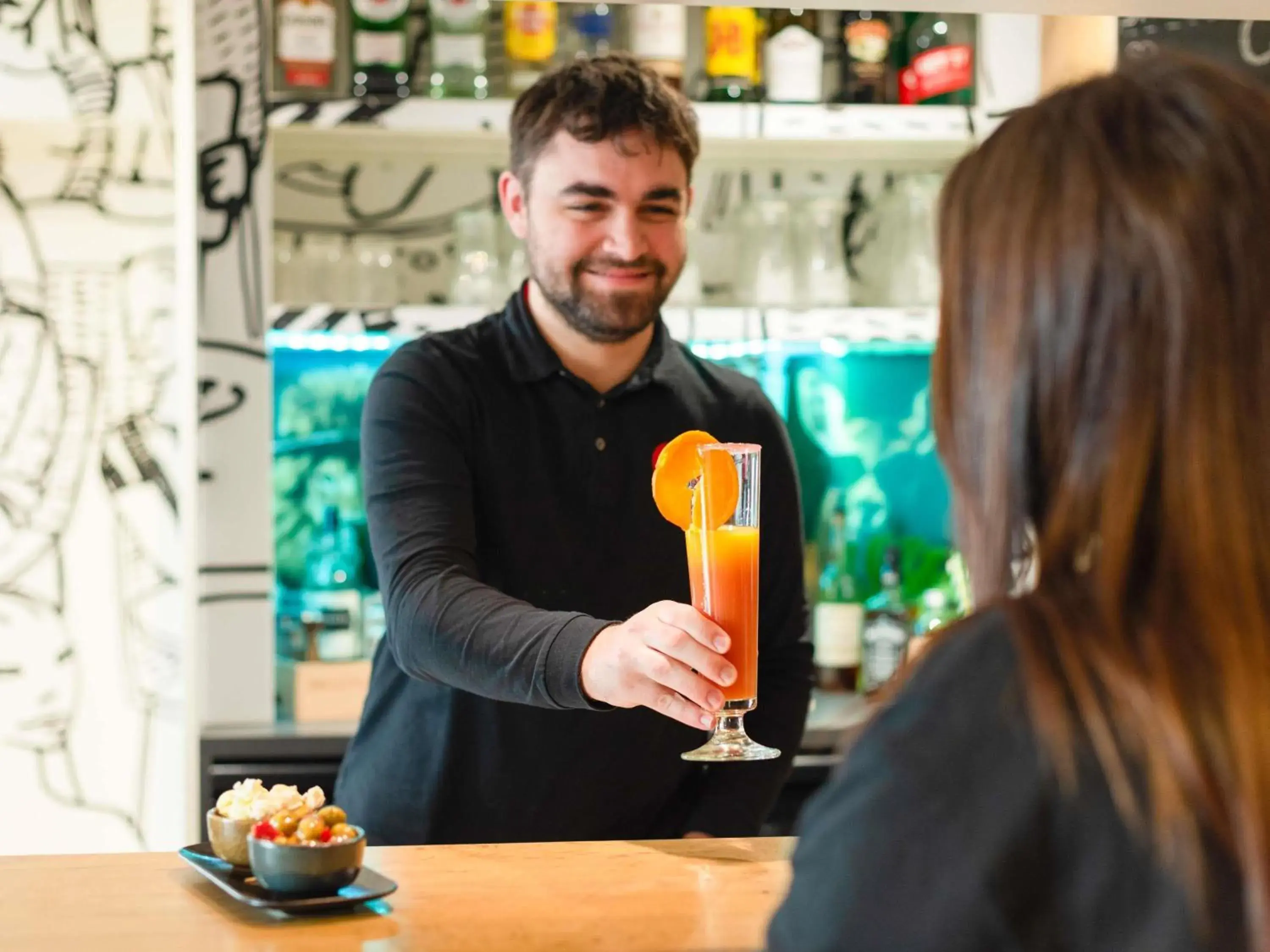 Lounge or bar in ibis Chalon Sur Saone Nord Lounge or bar in ibis Chalon Sur Saone Nord