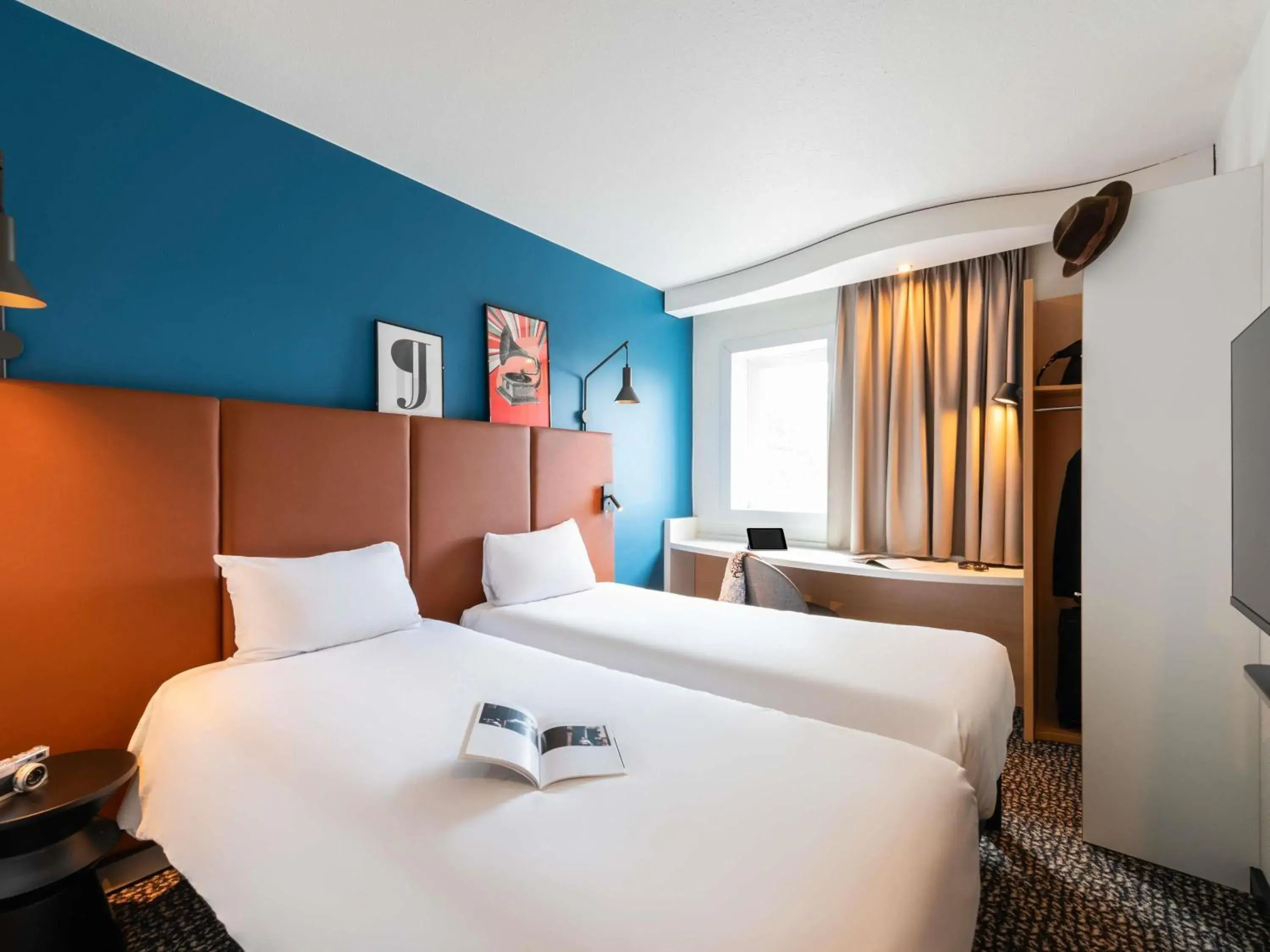 Bedroom, Bed in ibis Chalon Sur Saone Nord Bedroom, Bed in ibis Chalon Sur Saone Nord