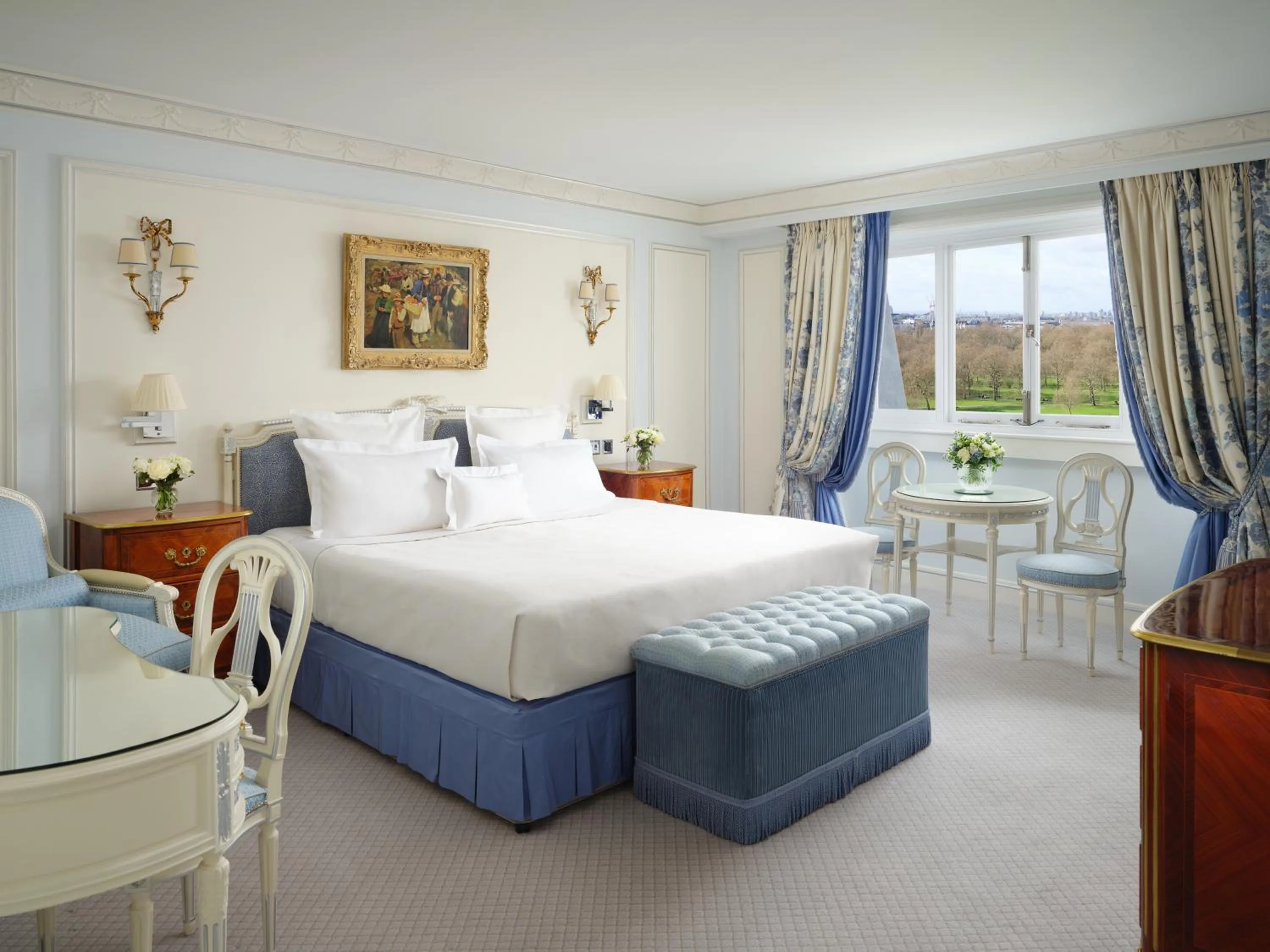 Bedroom, Bed in The Ritz London
