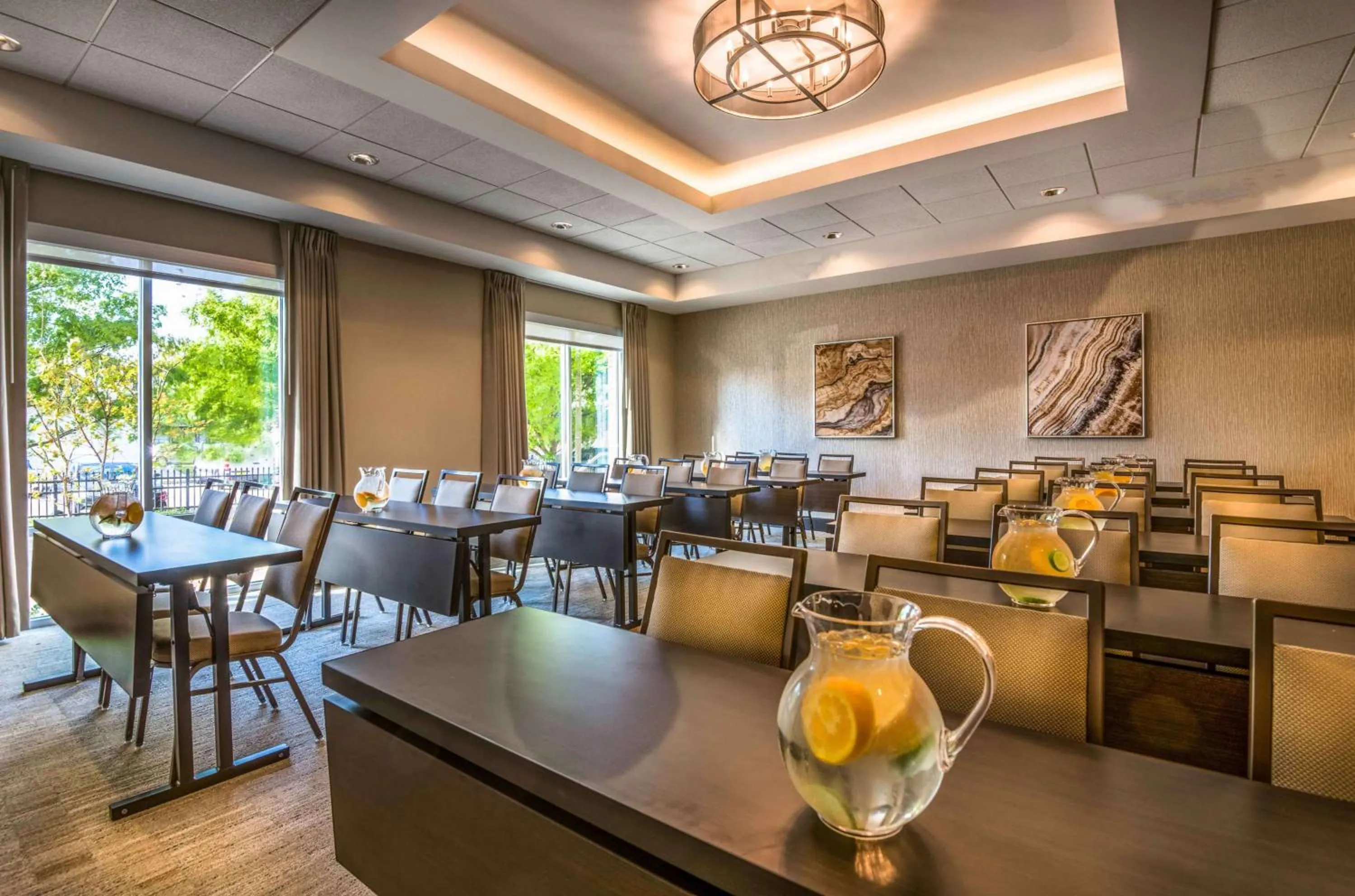 Meeting/conference room in Hampton Inn & Suites Tallahassee Capitol-University