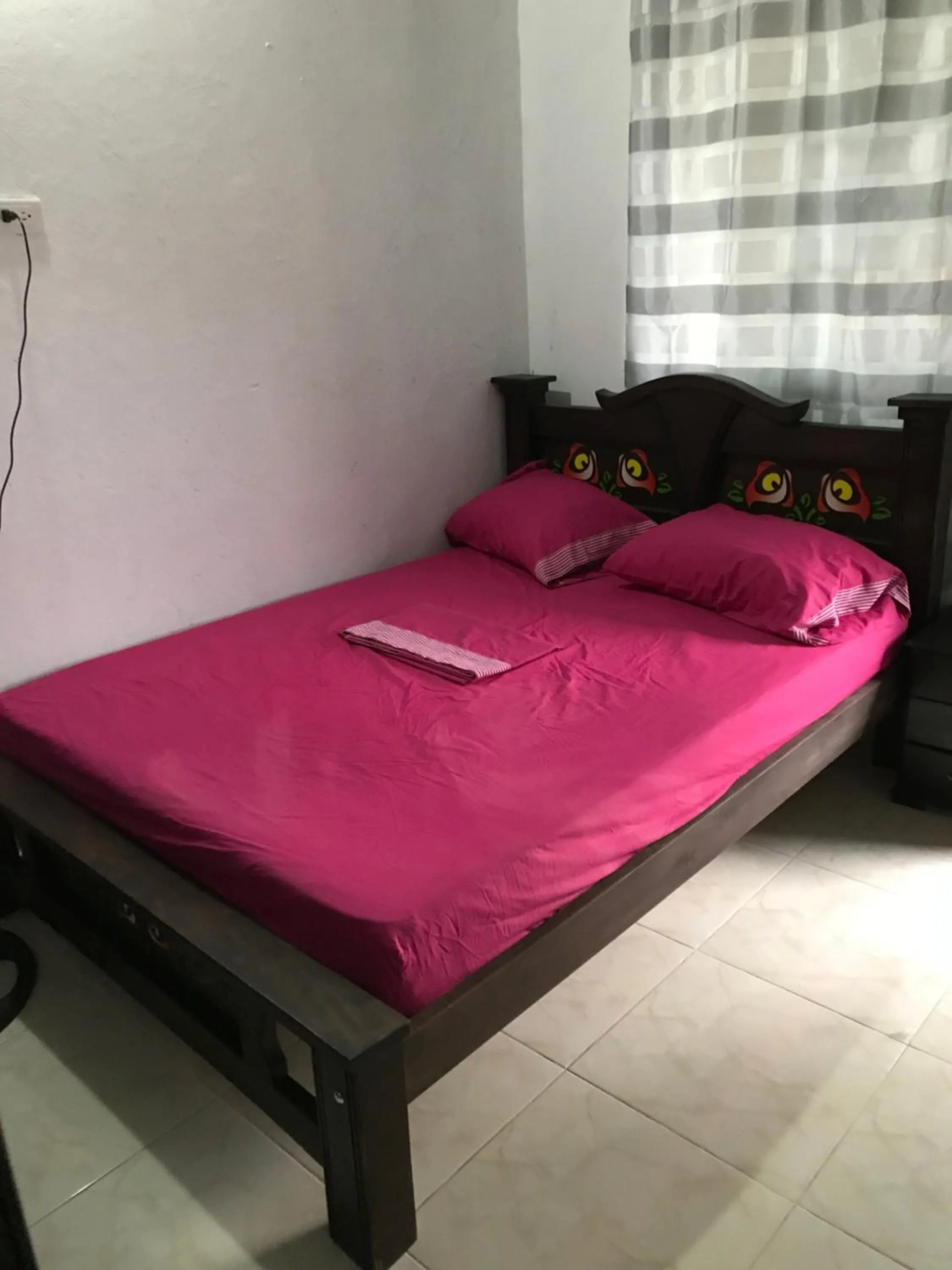 Standard Double Room with private room - single occupancy in Palomino Hostel