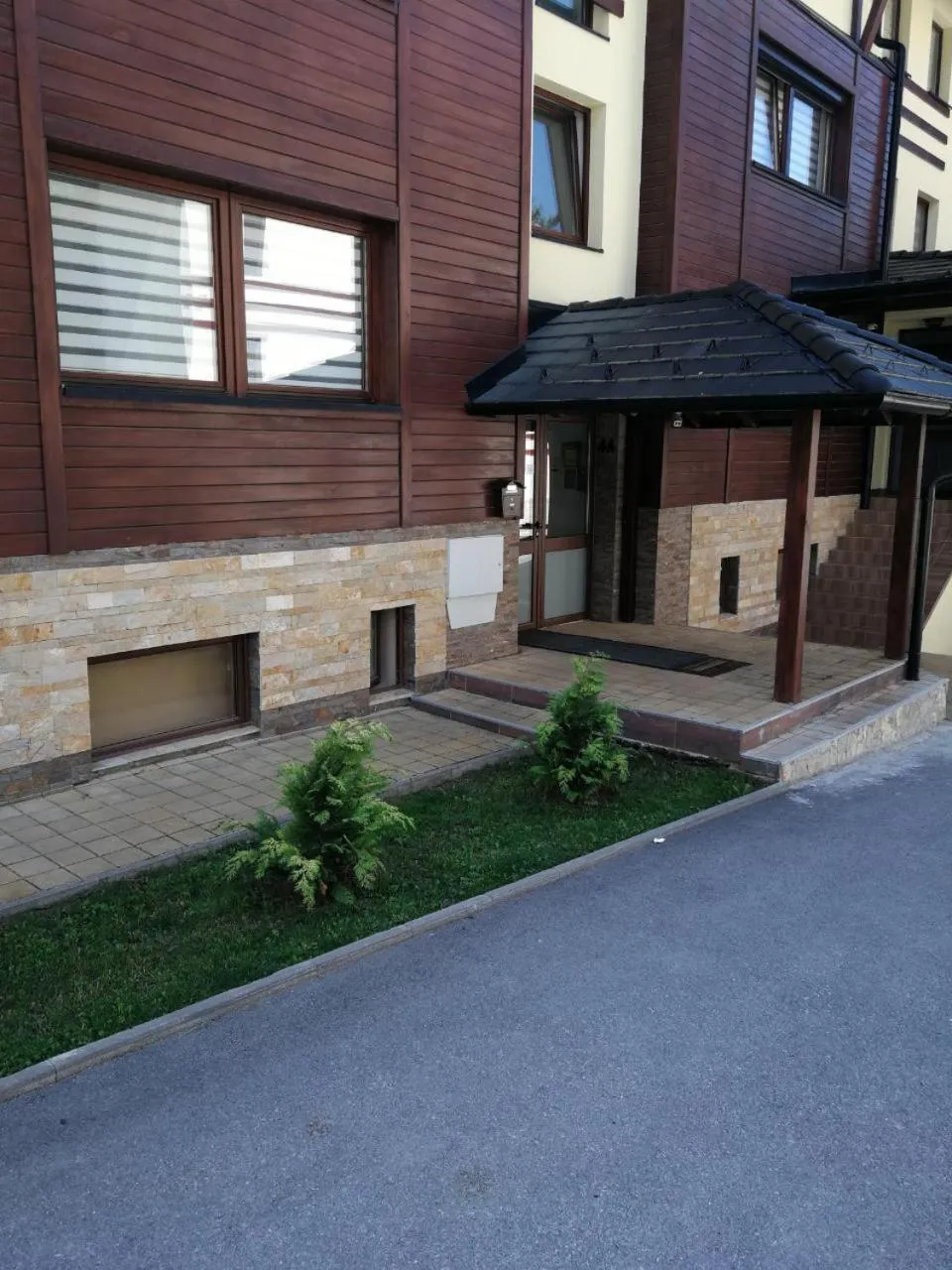 Garden view in Apartman Svetogorska