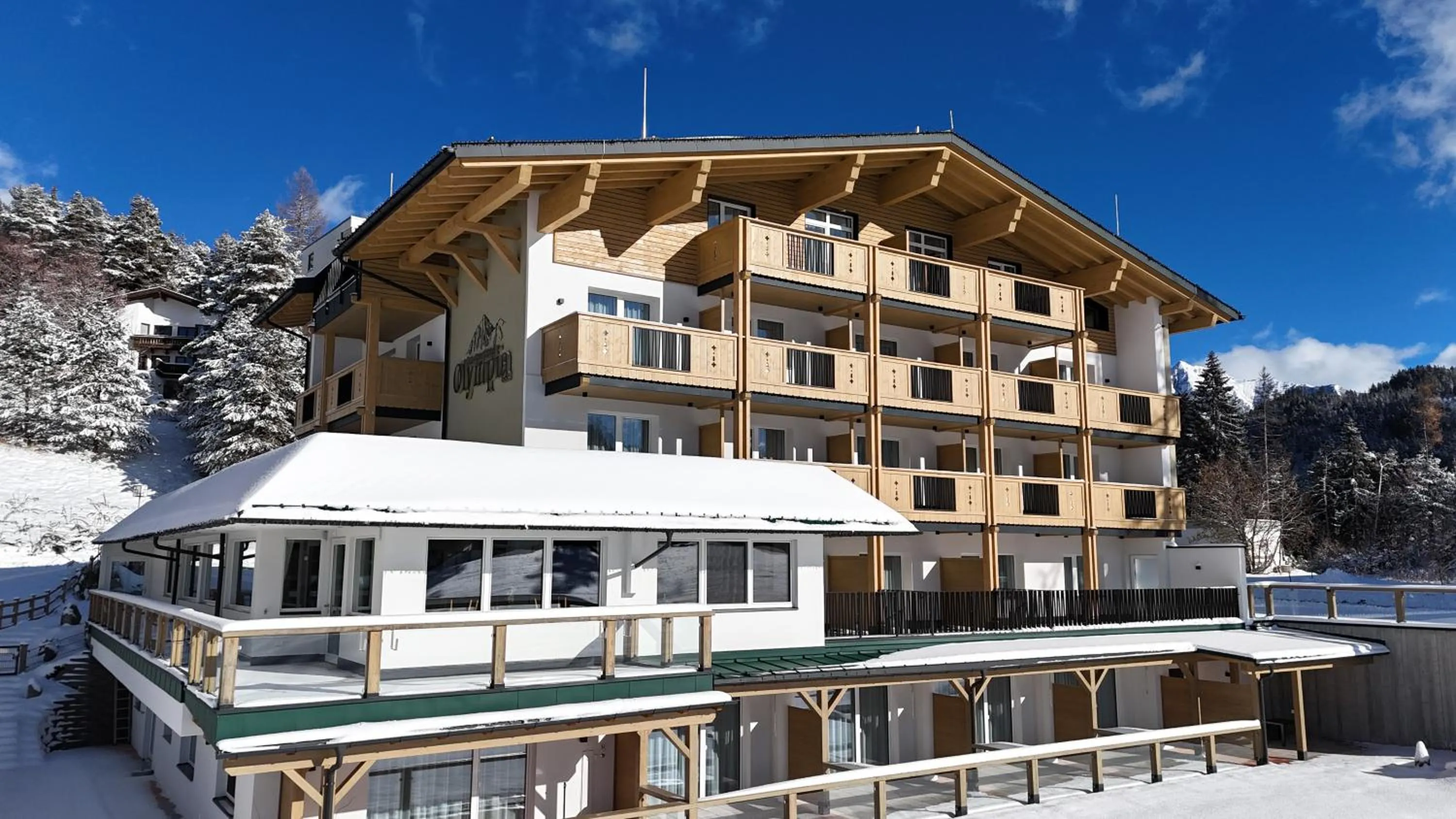 Property building in Das Aparthotel Olympia Tirol