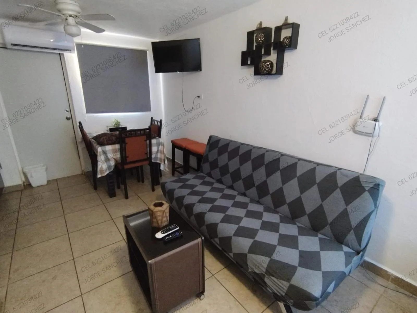 Communal lounge/ TV room in Condominio 303 Loma Bonita, enfrente de la alberca!
