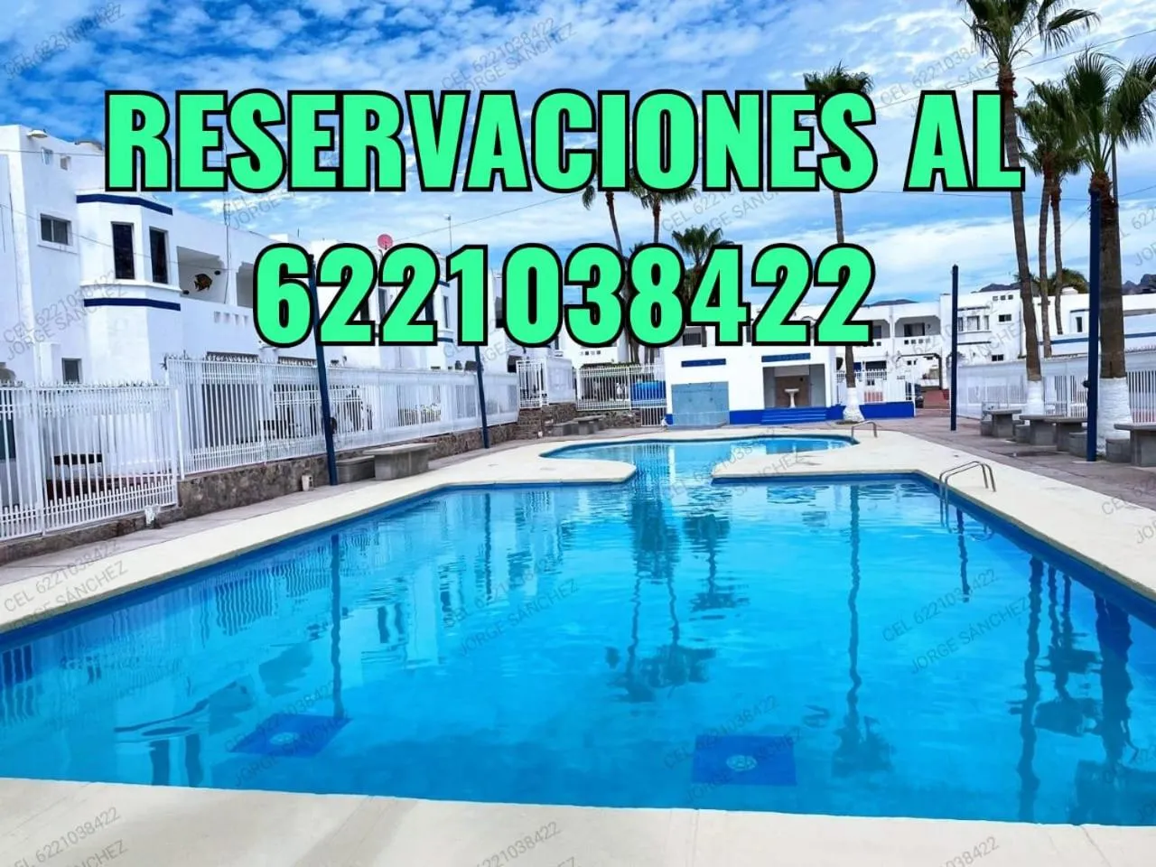Pool view in Condominio 303 Loma Bonita, enfrente de la alberca!