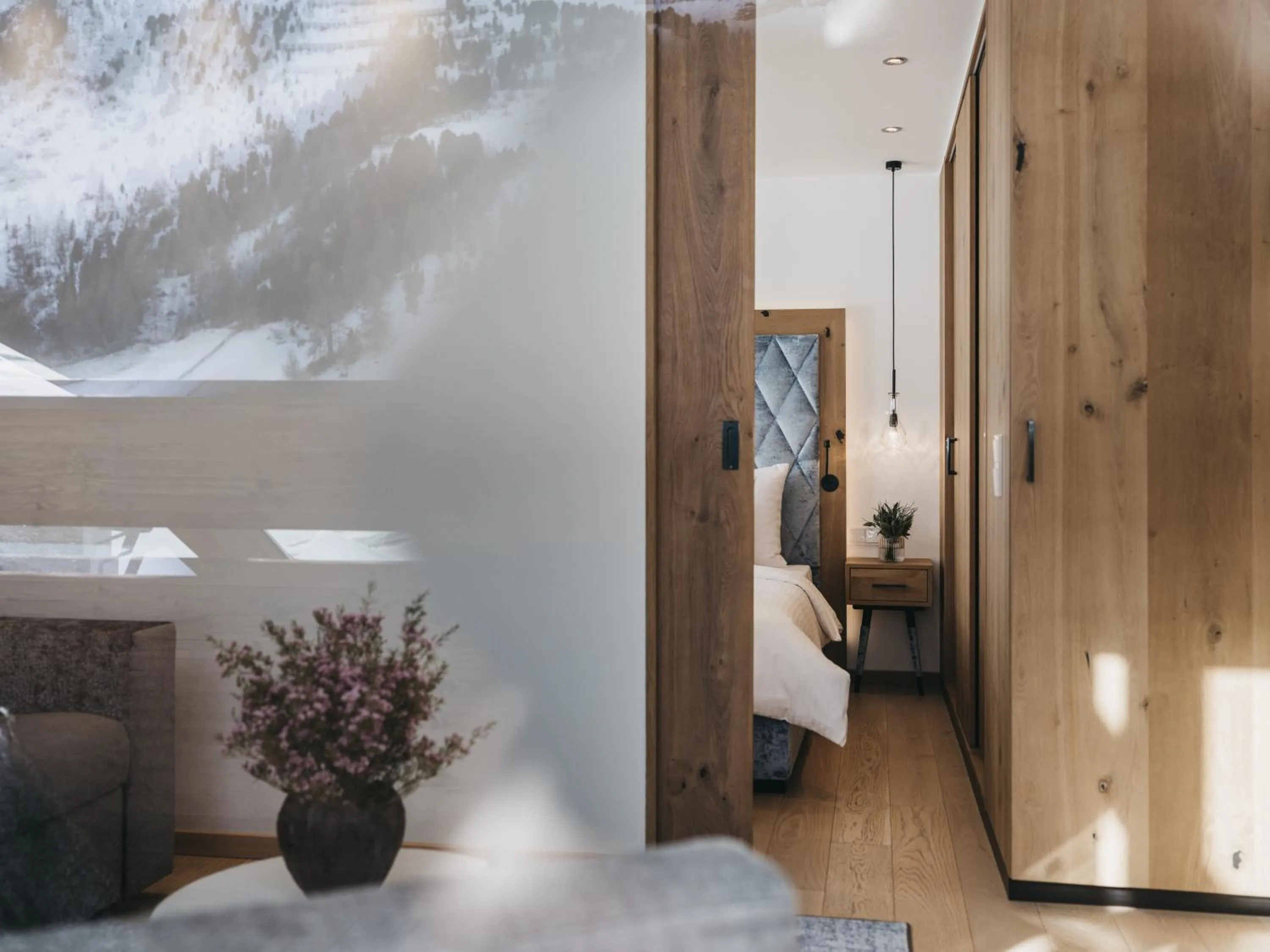 Photo of the whole room, Bed in The Crystal VAYA Unique