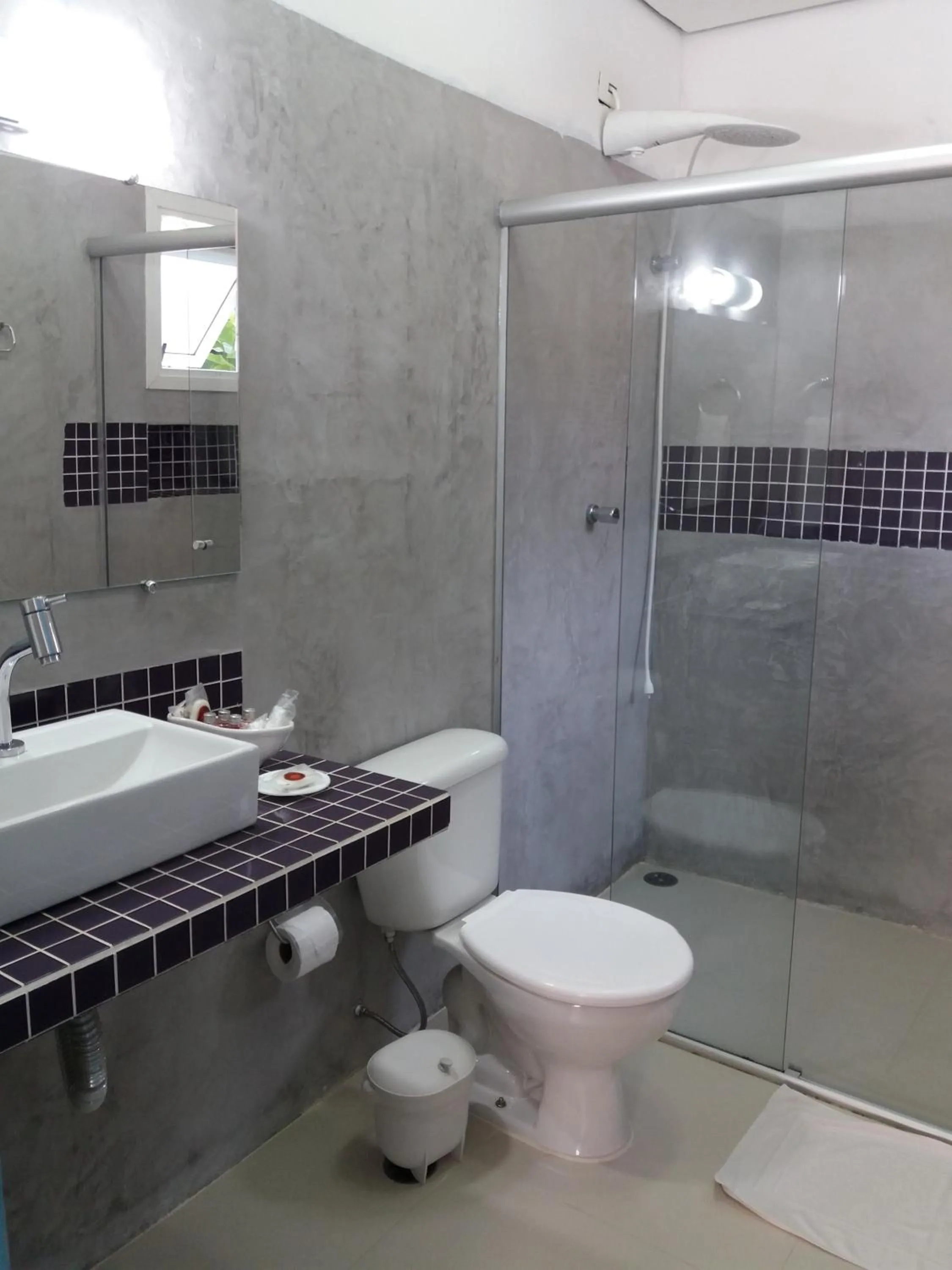 Toilet in Pousada Toca da Praia