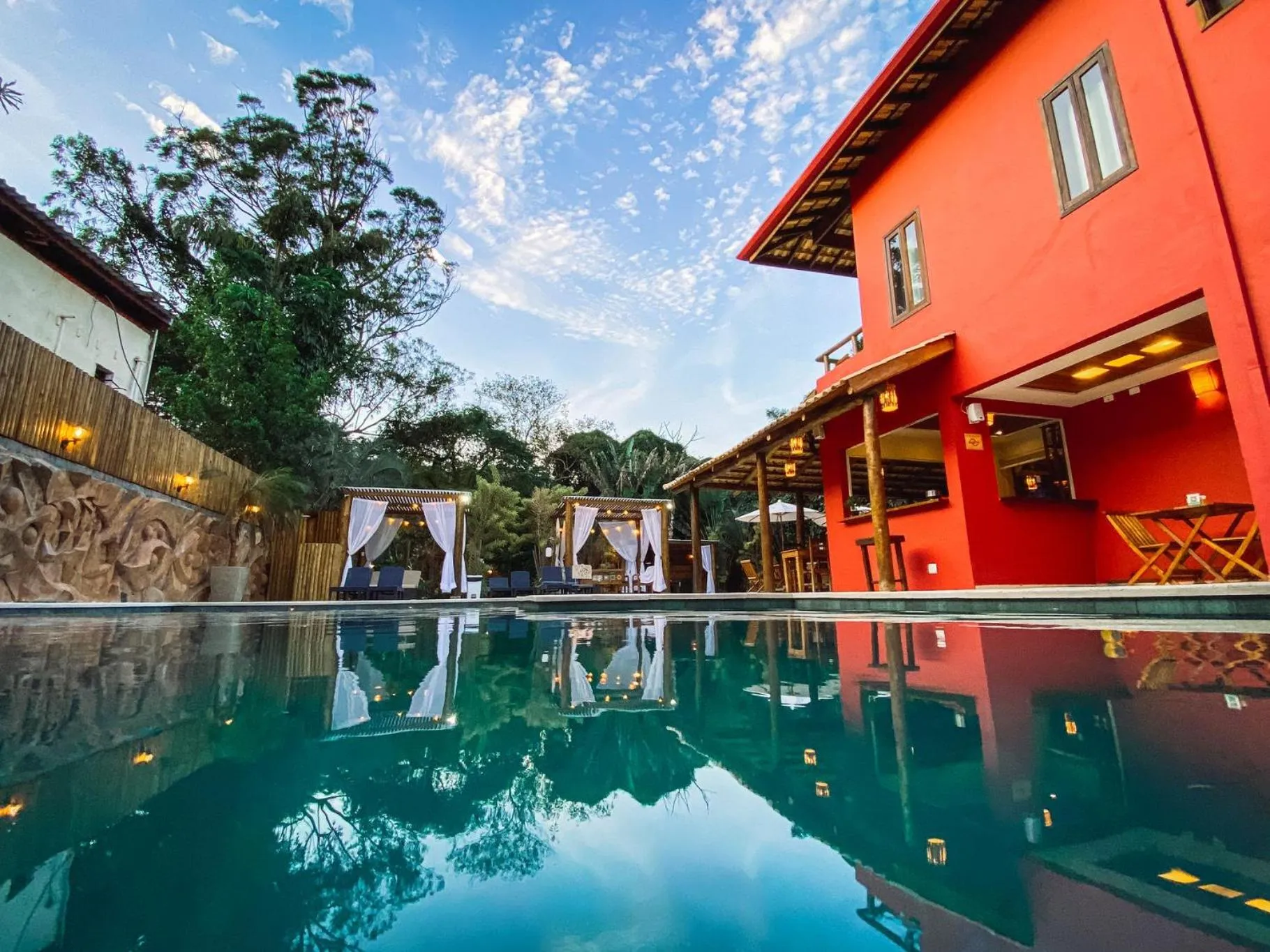 Swimming pool in Pousada Porto Mare