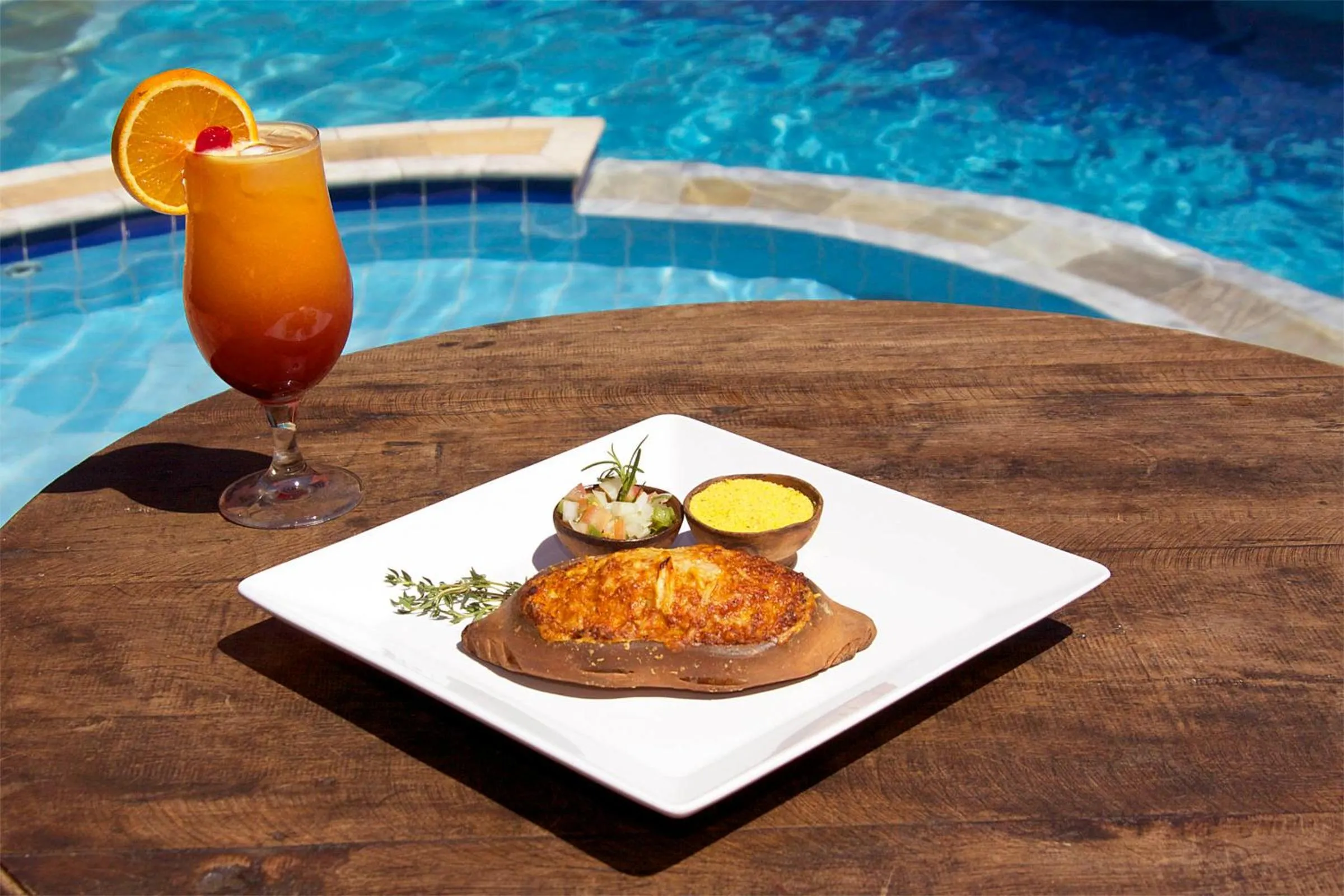 Food and drinks in Pousada Porto Mare